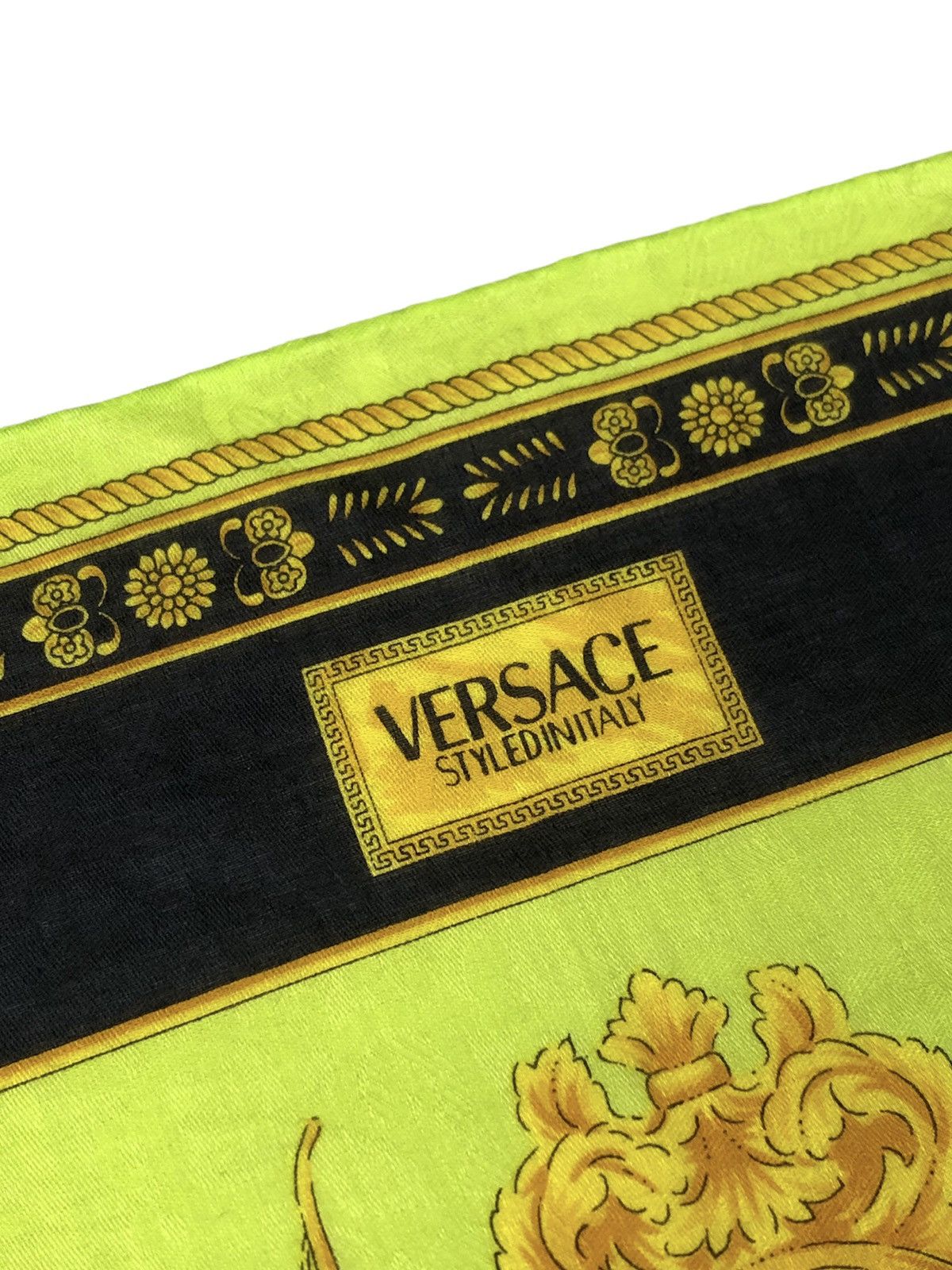 Versace Versace Handkerchief Size ONE SIZE - 4 Thumbnail