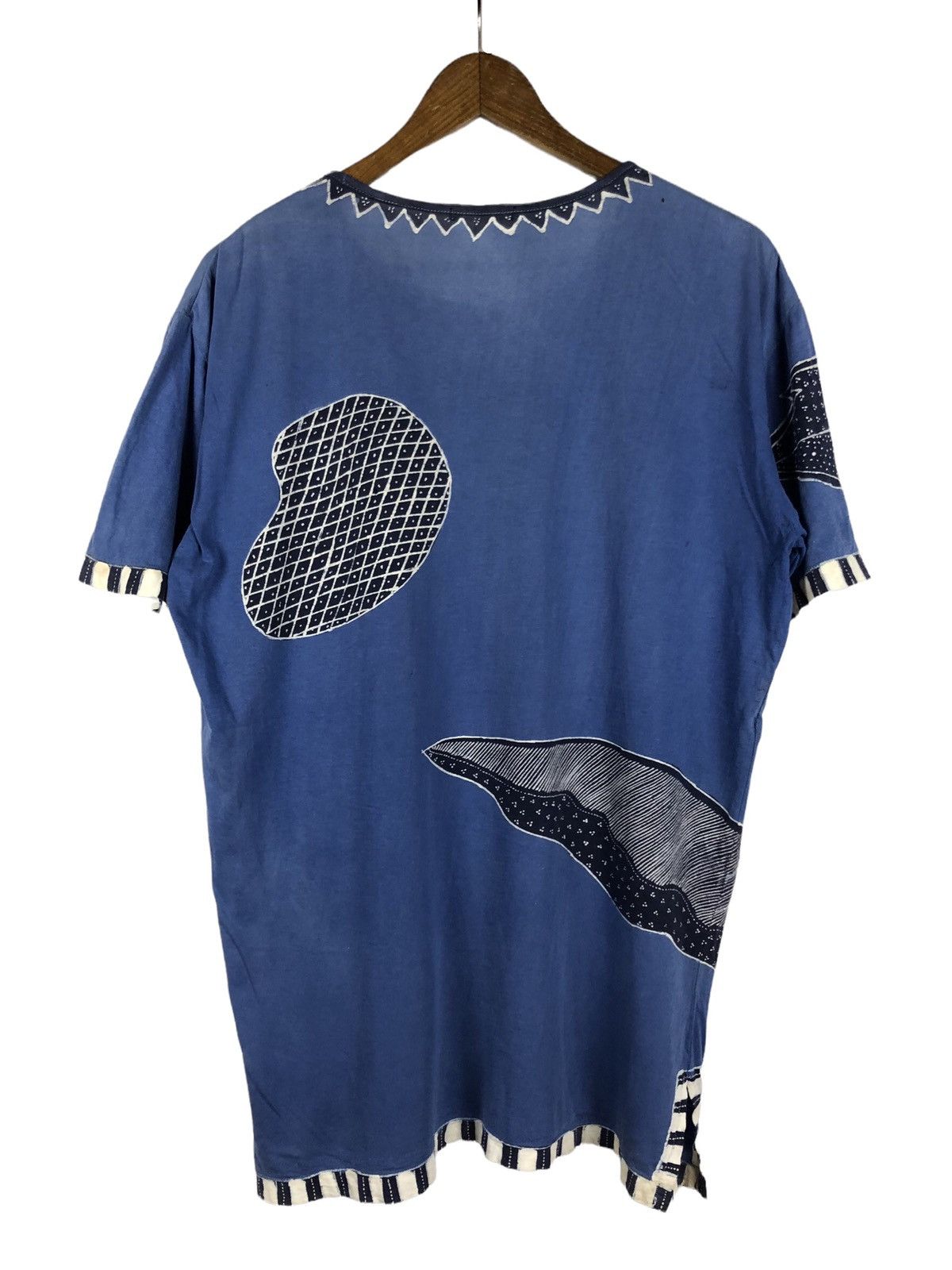 Issey Miyake Vintage 80s Issey Miyake Men Navajo Pattern Tshirt Size US M / EU 48-50 / 2 - 2 Thumbnail