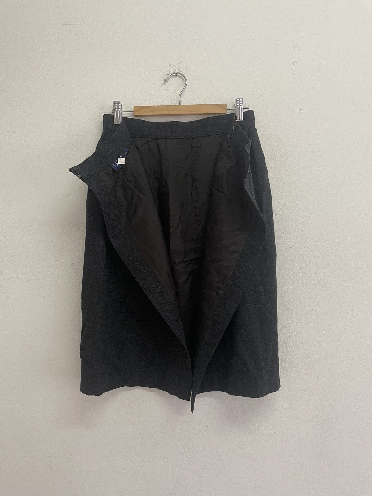 Thierry Mugler Thierry mugler skirt Size 28" / US 6 / IT 42 - 4 Thumbnail