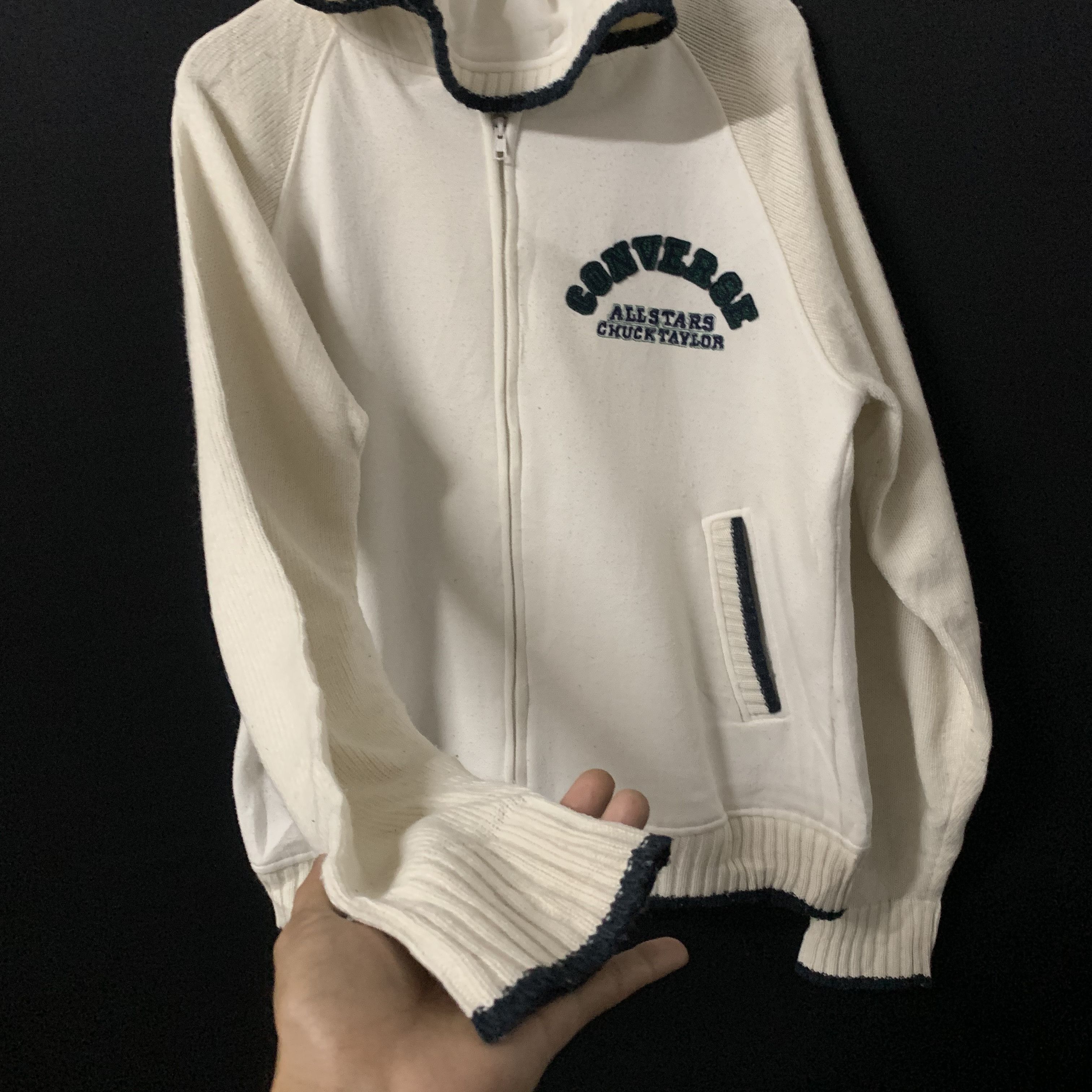 Converse 🔥 SEND OFFERS 🔥 Vintage Converse Hooded Embroidery Sweater Size US L / EU 52-54 / 3 - 3 Thumbnail