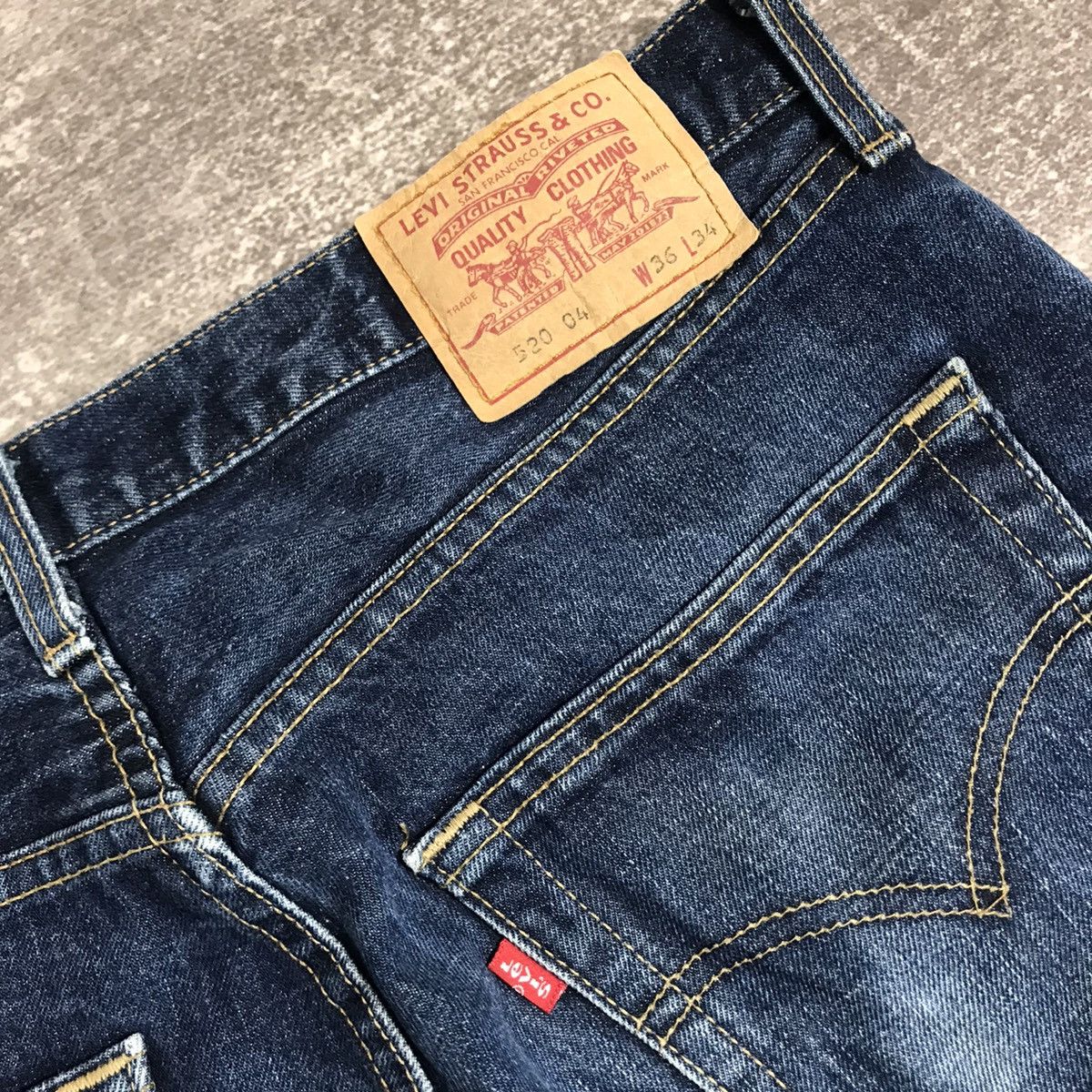 Levi's Vintage Levi’s 520 04 266 Button Jeans Size US 36 / EU 52 - 14 Thumbnail