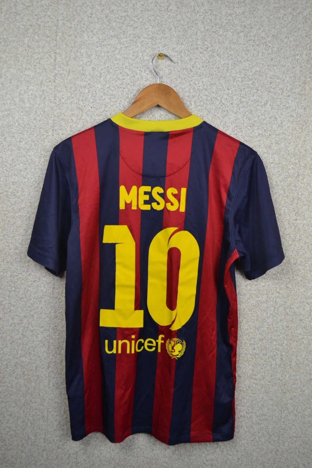 Nike × Vintage FC Barcelona Messi 2013 2014 home soccer shirt jersey Nike Size US S / EU 44-46 / 1 - 1 Thumbnail