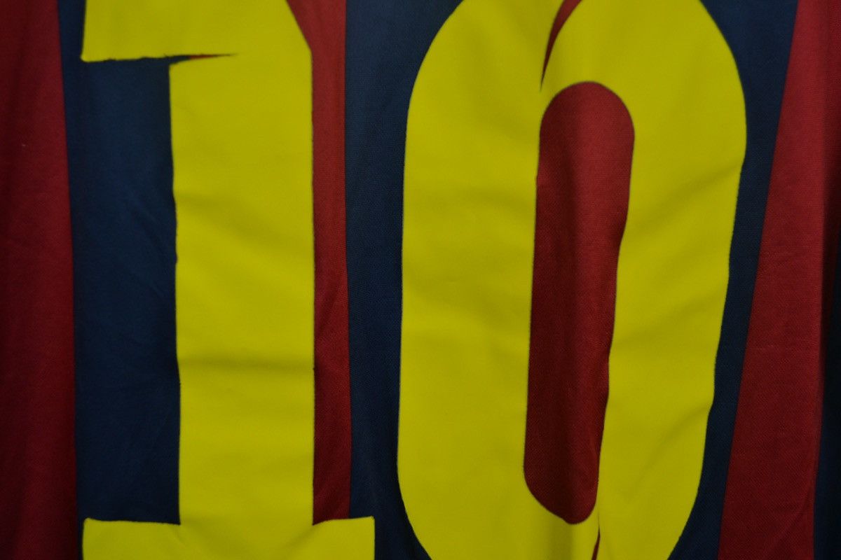 Nike × Vintage FC Barcelona Messi 2013 2014 home soccer shirt jersey Nike Size US S / EU 44-46 / 1 - 9 Thumbnail