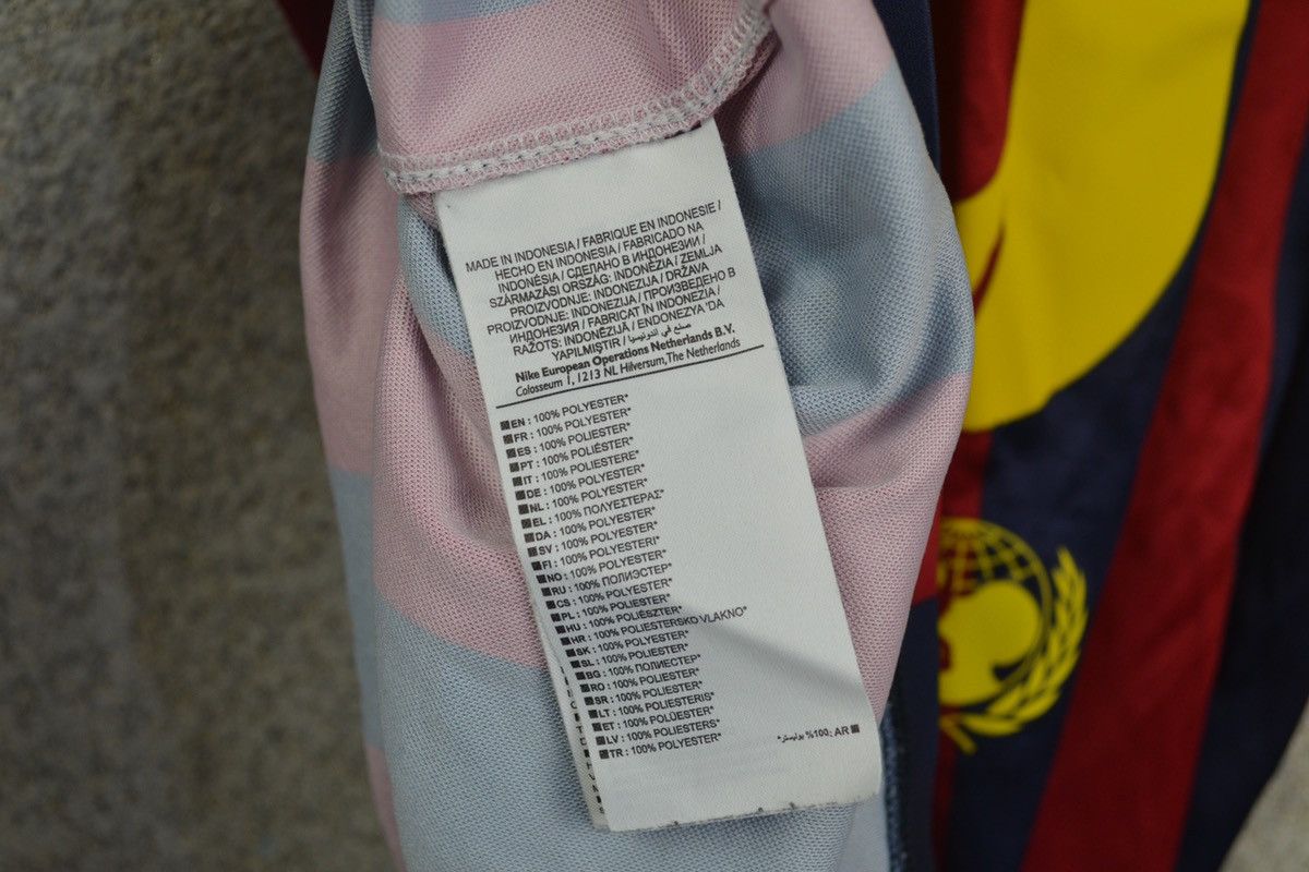 Nike × Vintage FC Barcelona Messi 2013 2014 home soccer shirt jersey Nike Size US S / EU 44-46 / 1 - 12 Thumbnail