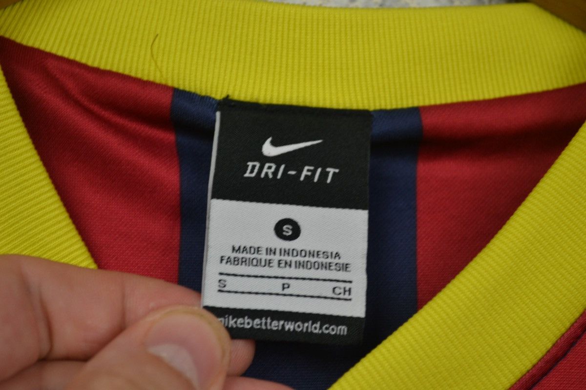 Nike × Vintage FC Barcelona Messi 2013 2014 home soccer shirt jersey Nike Size US S / EU 44-46 / 1 - 11 Thumbnail