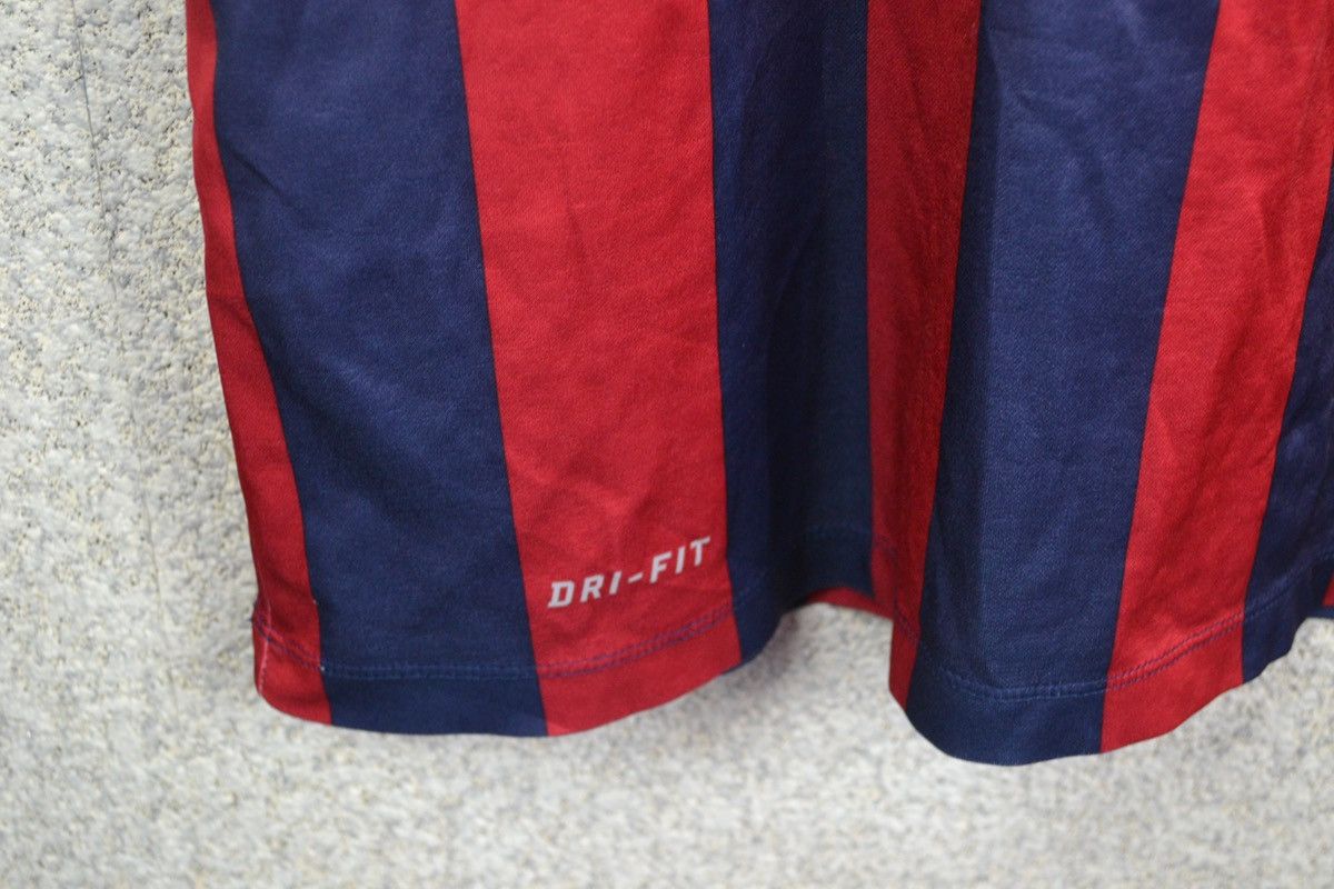 Nike × Vintage FC Barcelona Messi 2013 2014 home soccer shirt jersey Nike Size US S / EU 44-46 / 1 - 5 Thumbnail