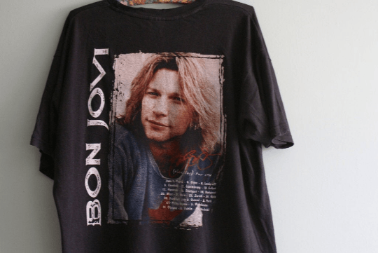 Band Tees × Bon Jovi × Vintage 1996 Bon Jovi T-shirt, Vintage Bon Jovi t-shirt, Size US L / EU 52-54 / 3 - 8 Thumbnail