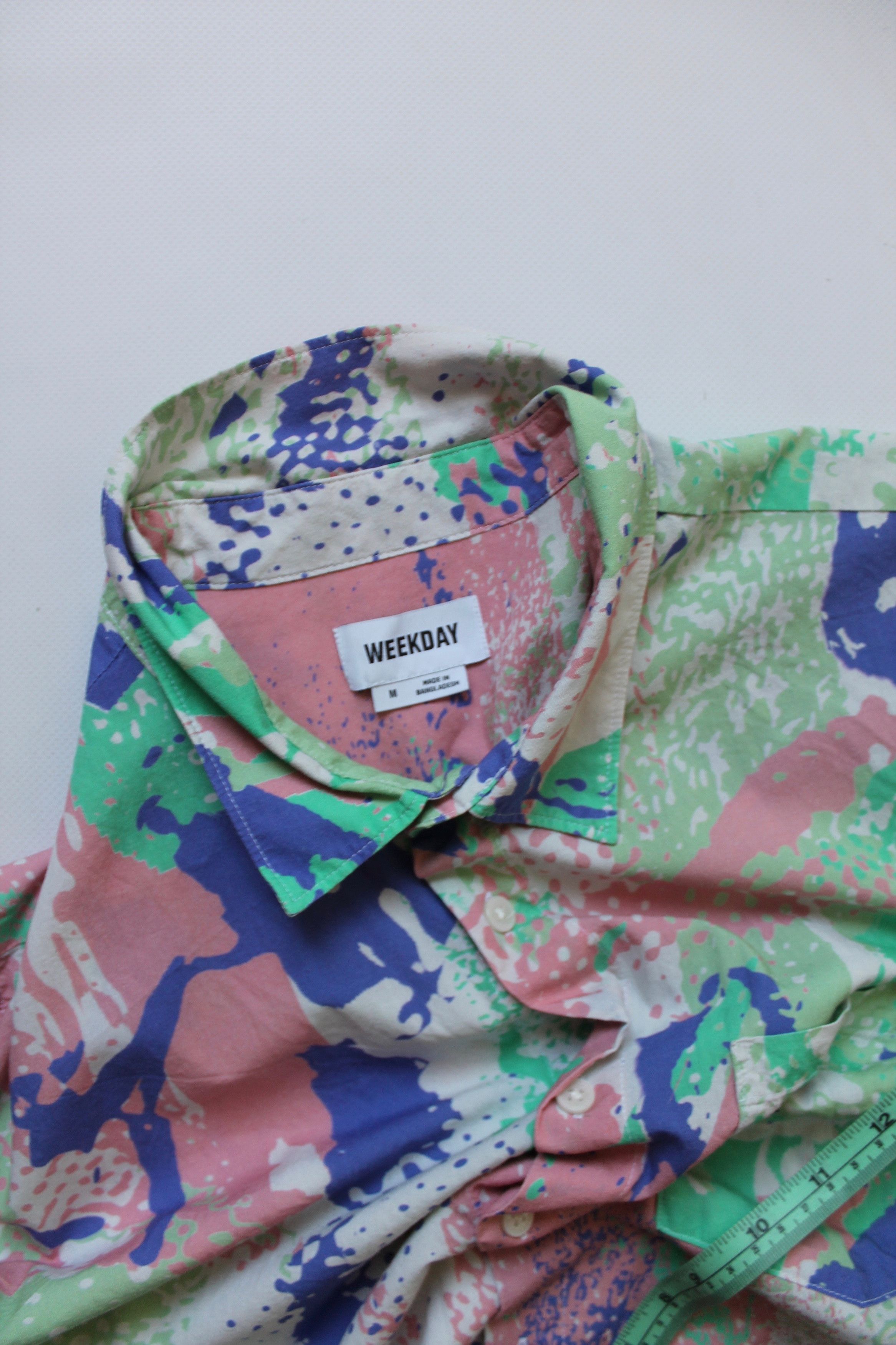Weekday WEEKDAY Randy Big Sponge Suit Shirt Shorts Colorfull Size US M / EU 48-50 / 2 - 5 Thumbnail