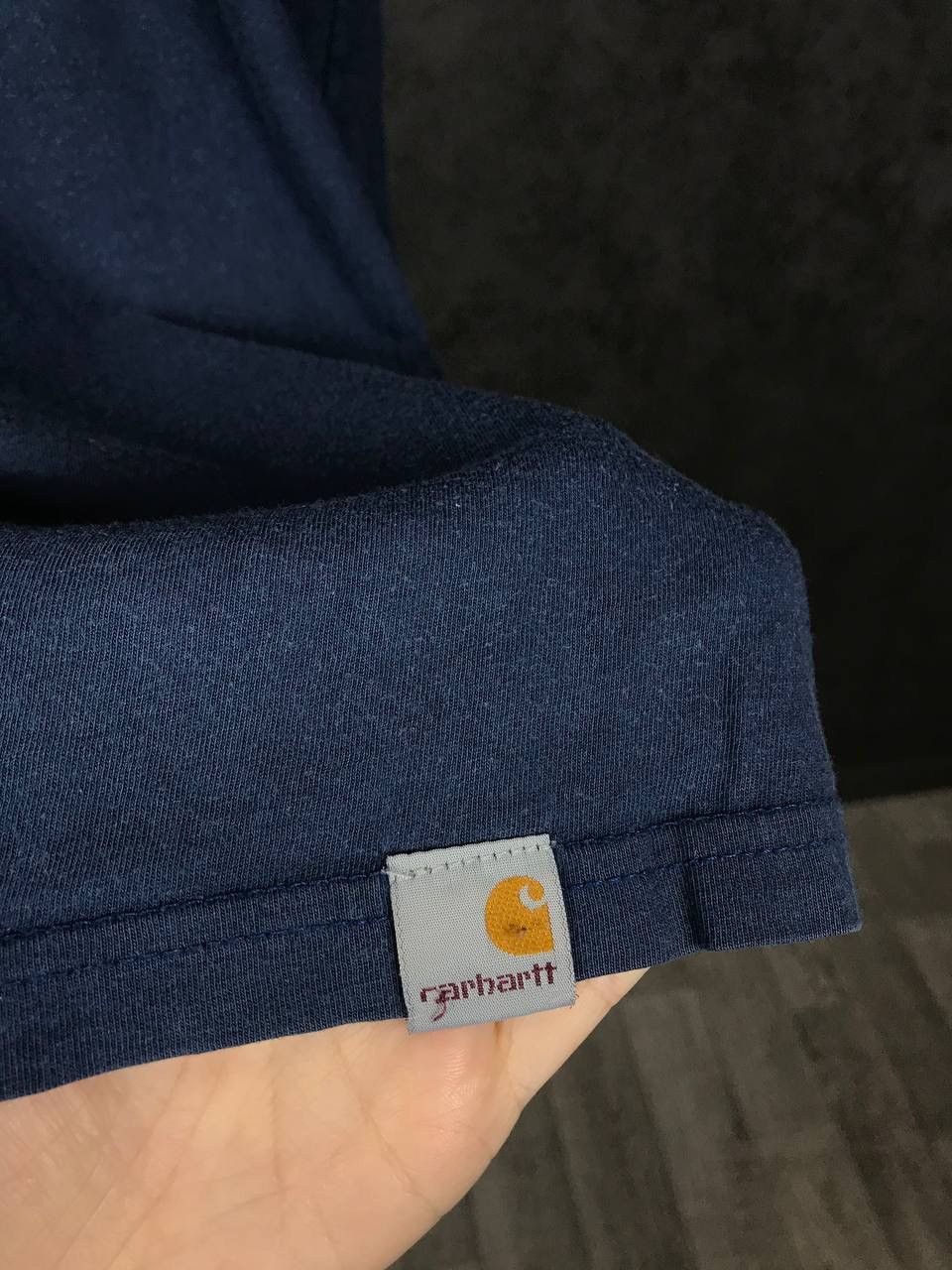 Carhartt × Vintage Carhartt vintage streetwear center logo tee Size US M / EU 48-50 / 2 - 4 Thumbnail