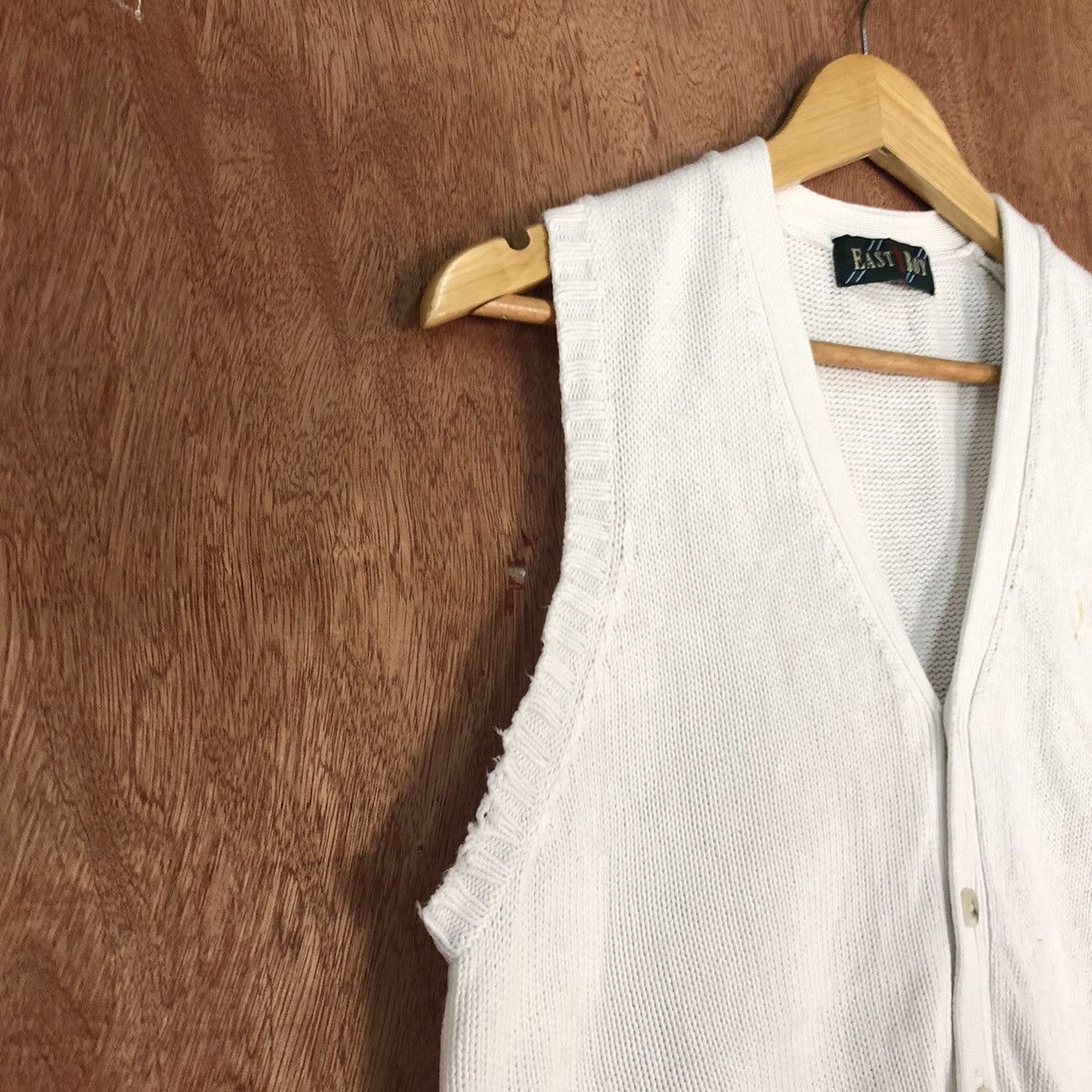 Homespun Knitwear East Boy White sleeve less Knit Vest #H386 Size US M / EU 48-50 / 2 - 5 Thumbnail
