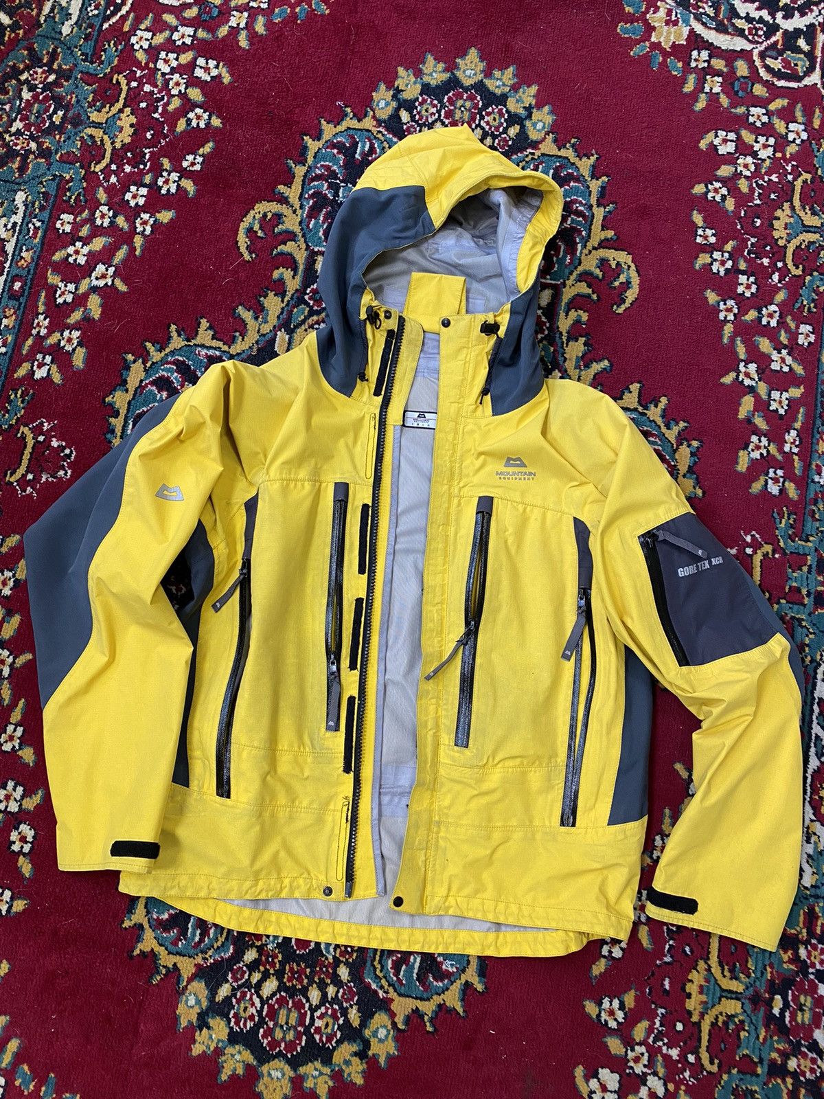 Mountain Equipment Co Op Mountain Equipment Gore Tex XCR Jacket 3108AC