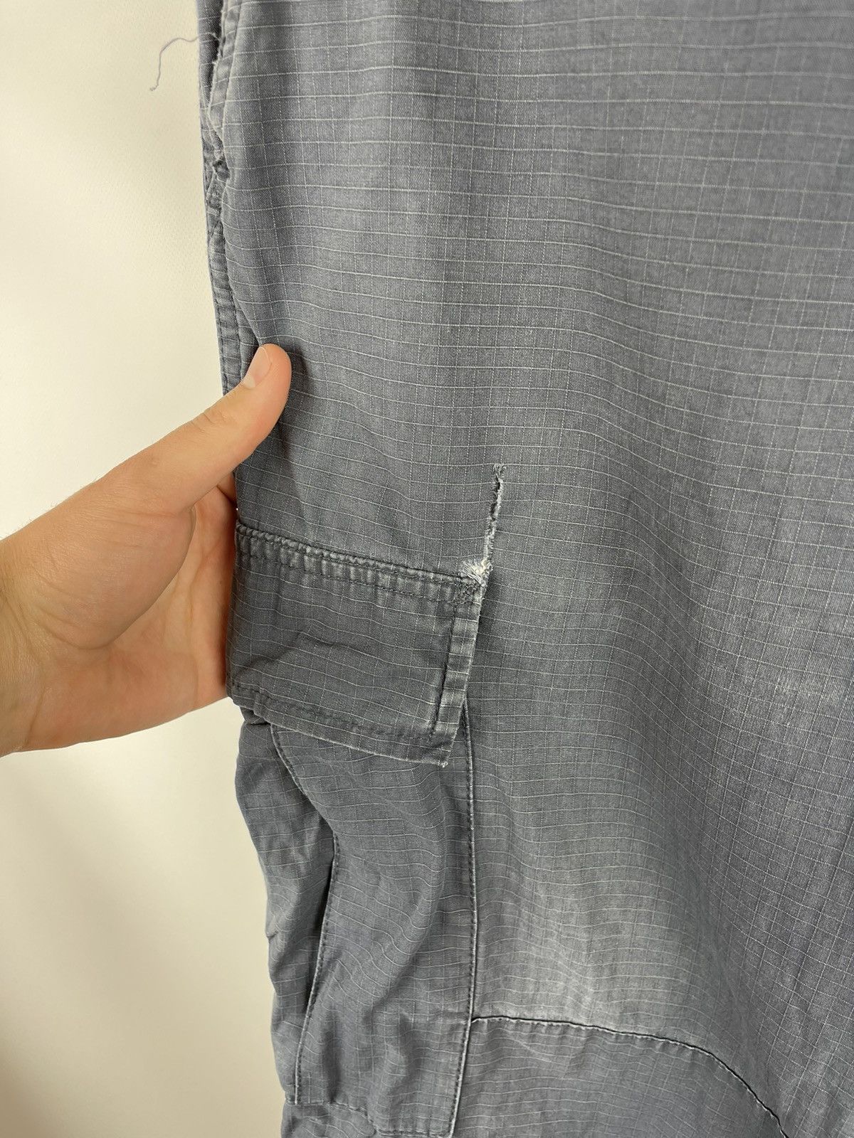 Carhartt Carhartt vintage distressed cargo pants travis Scott style Size US 32 / EU 48 - 4 Thumbnail