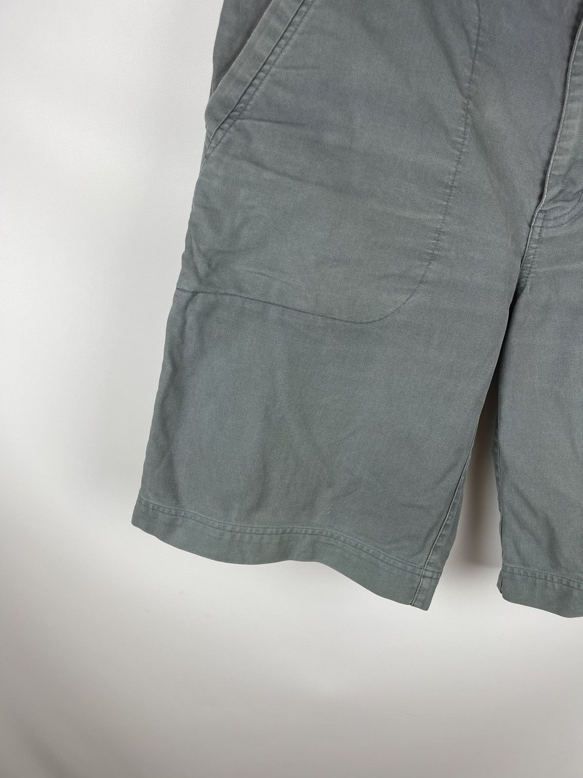 Nike Nike ACG vintage y2k utility cargo shorts travis Scott styl Size US 34 / EU 50 - 4 Thumbnail