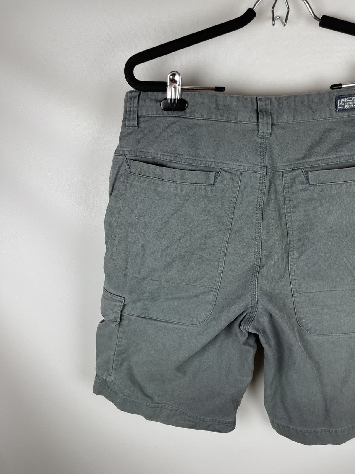 Nike Nike ACG vintage y2k utility cargo shorts travis Scott styl Size US 34 / EU 50 - 11 Thumbnail
