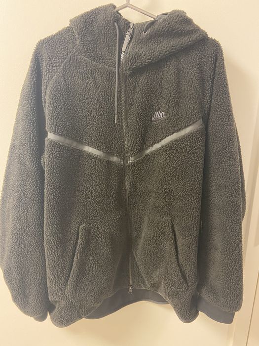 Nike tech sherpa clearance windrunner