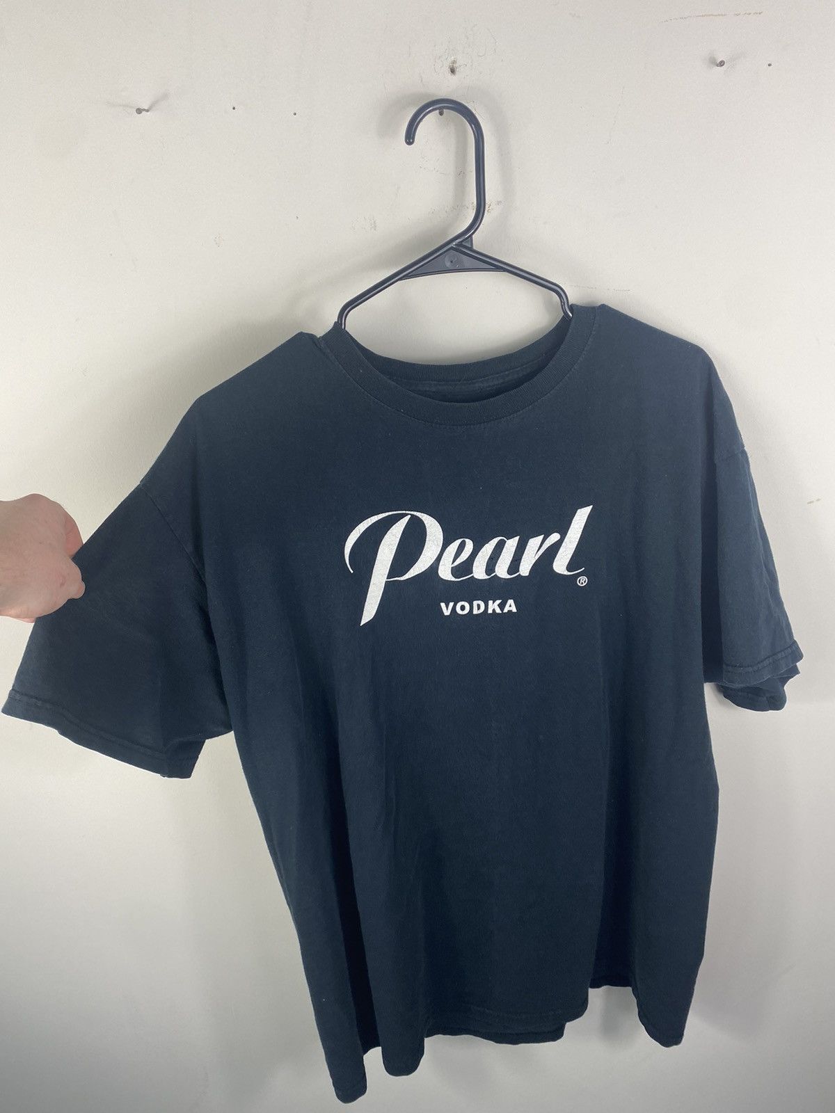 Vintage 90S FADED SEMI THRASHED PEARL VODKA TEE Size US L / EU 52-54 / 3 - 3 Thumbnail