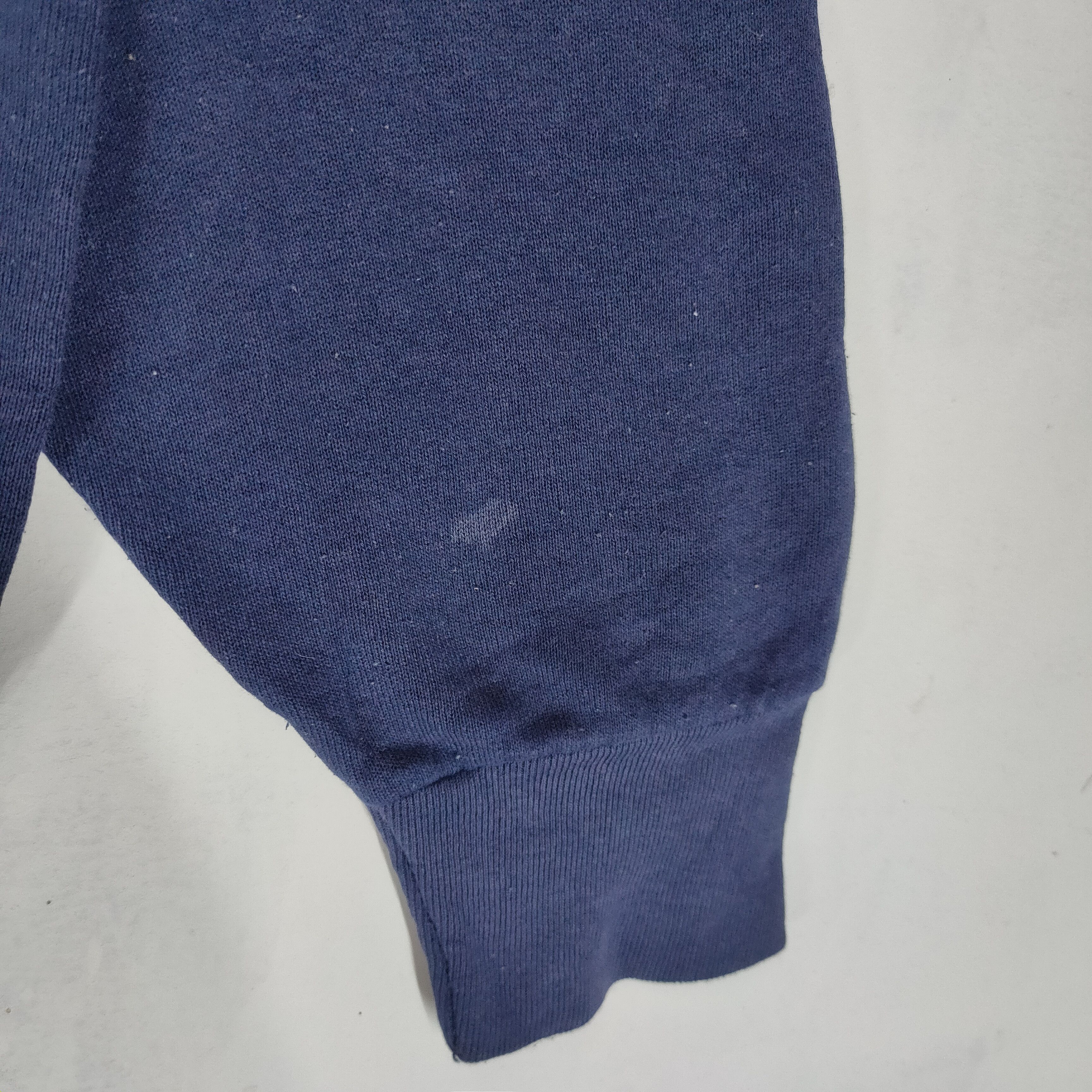 Fruit Of The Loom Vintage FRUIT OF THE LOOM Plain Made in USA Sweatshirt Size US L / EU 52-54 / 3 - 2 Thumbnail