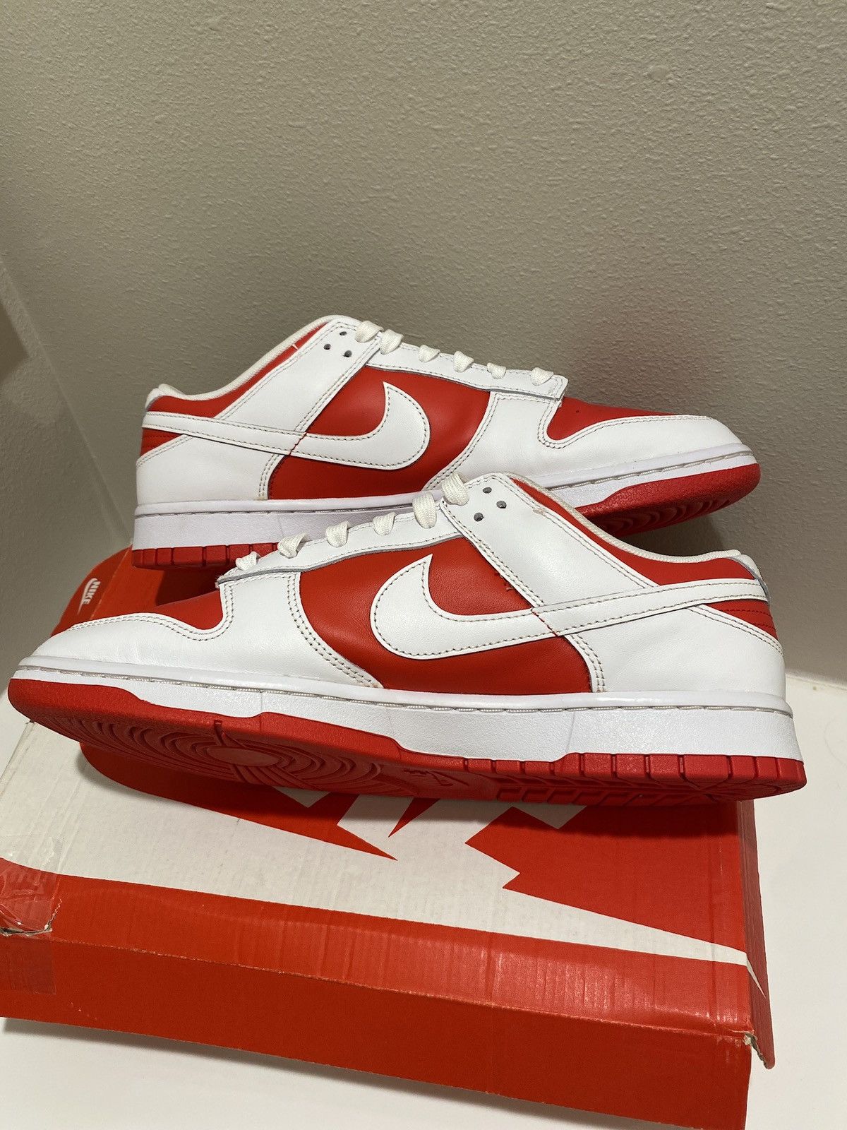 Nike Nike Dunk Low Championship Red Size US 12 / EU 45 - 2 Thumbnail