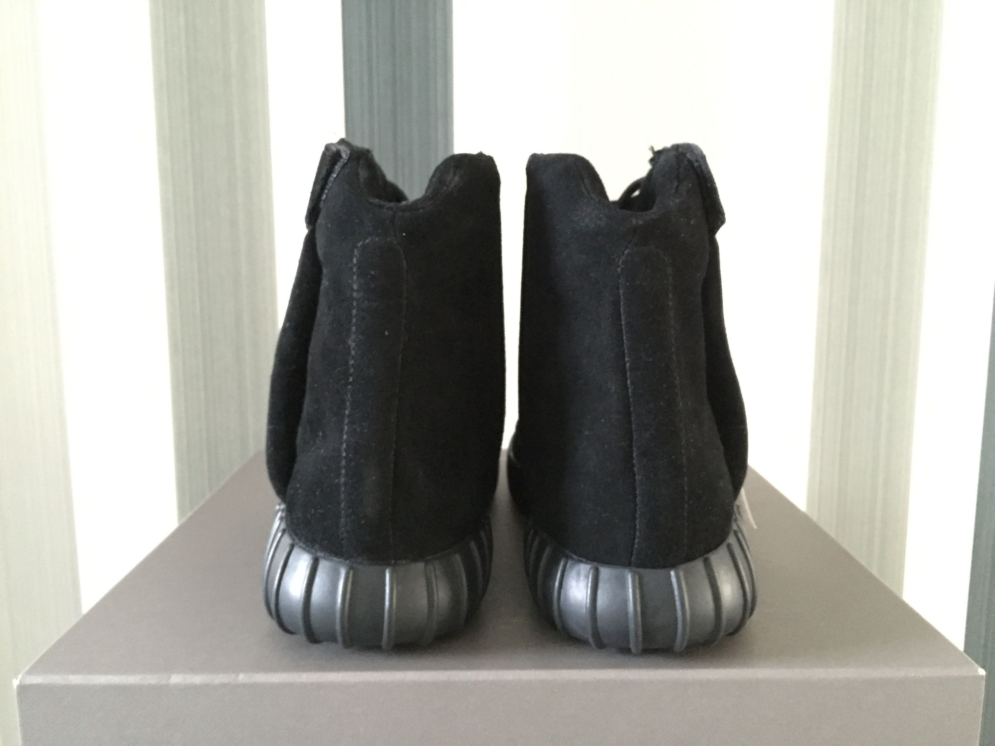 Adidas Yeezy Boost 750 "Triple Black" Size US 10 / EU 43 - 3 Thumbnail