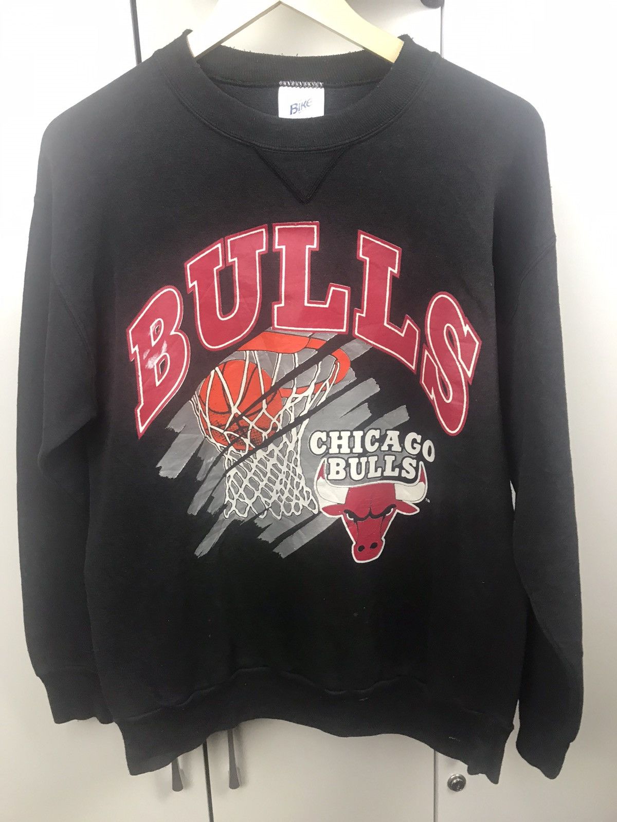 NBA VINTAGE CHICAGO BULLS EMBROIDERY BIG LOGO Size US M / EU 48-50 / 2 - 1 Thumbnail