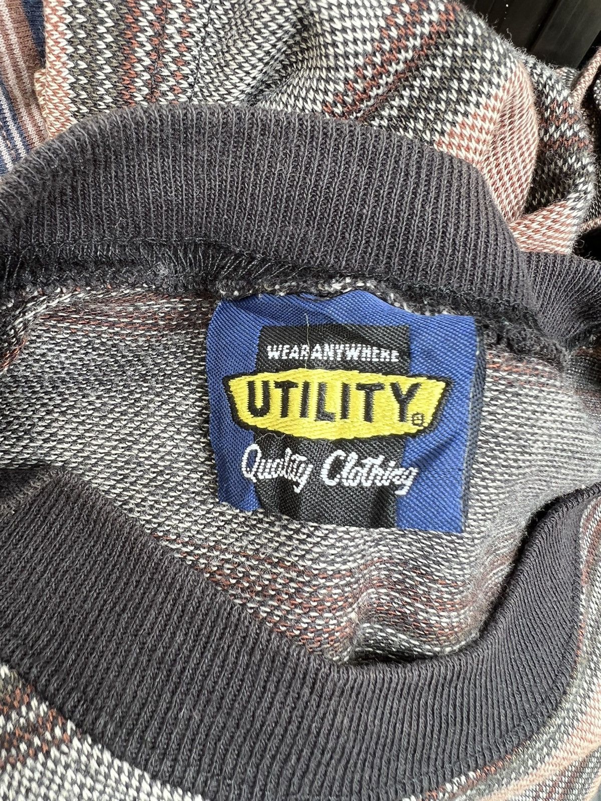 Vintage Vintage 90s UTILITY Border Striped tee Skate Grunge Surfing Size US L / EU 52-54 / 3 - 9 Thumbnail