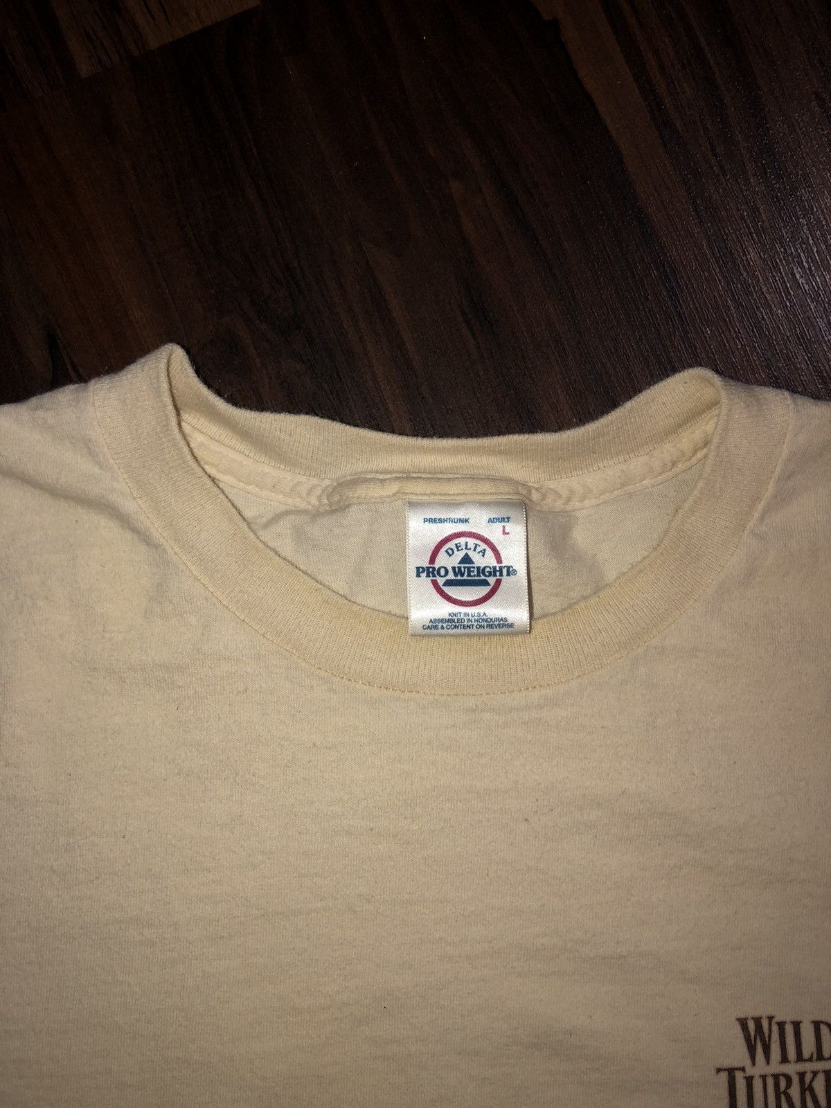 Jameson Irish Whiskey Vtg 90s WILD TURKEY Whiskey Fowl Logo Tee Size Large Size US L / EU 52-54 / 3 - 3 Thumbnail