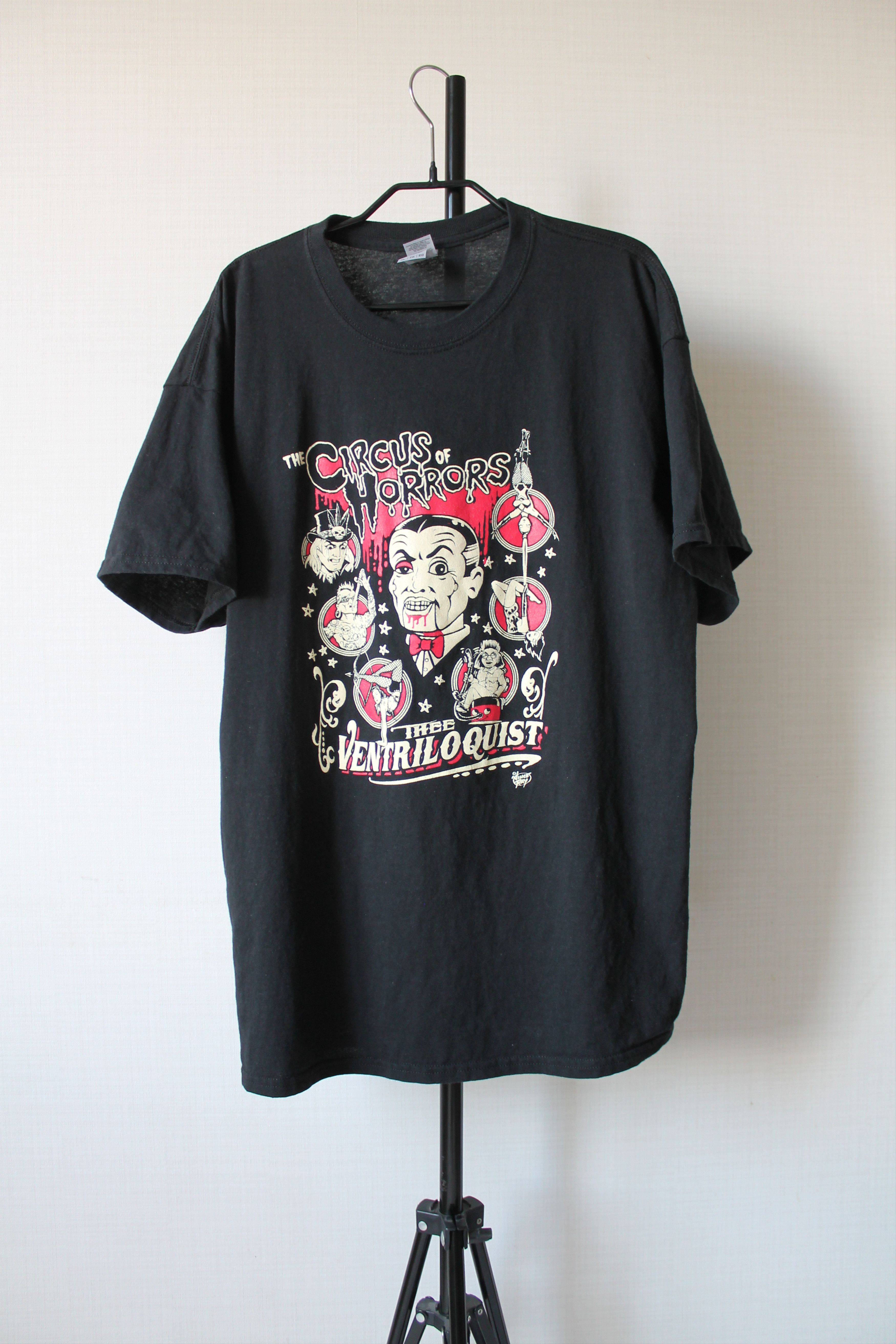 Band Tees The Circus of Horrors Ventriloquist T Shirt Vince Ray Size US XL / EU 56 / 4 - 1 Thumbnail