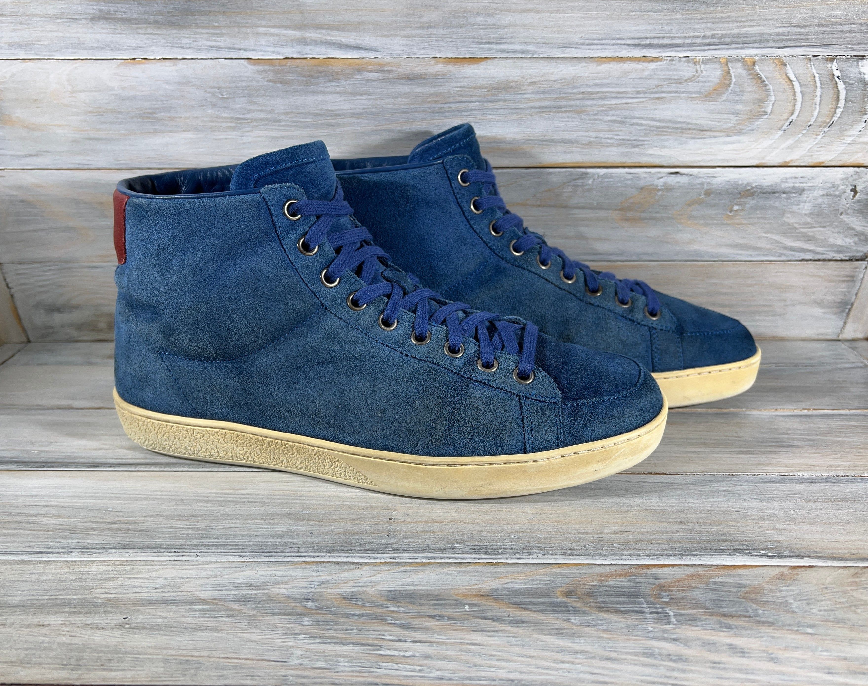Gucci Gucci Men's Suede Hi Top Sneakers MadeItaly ItalianDesigner Size US 7 / EU 40 - 15 Thumbnail
