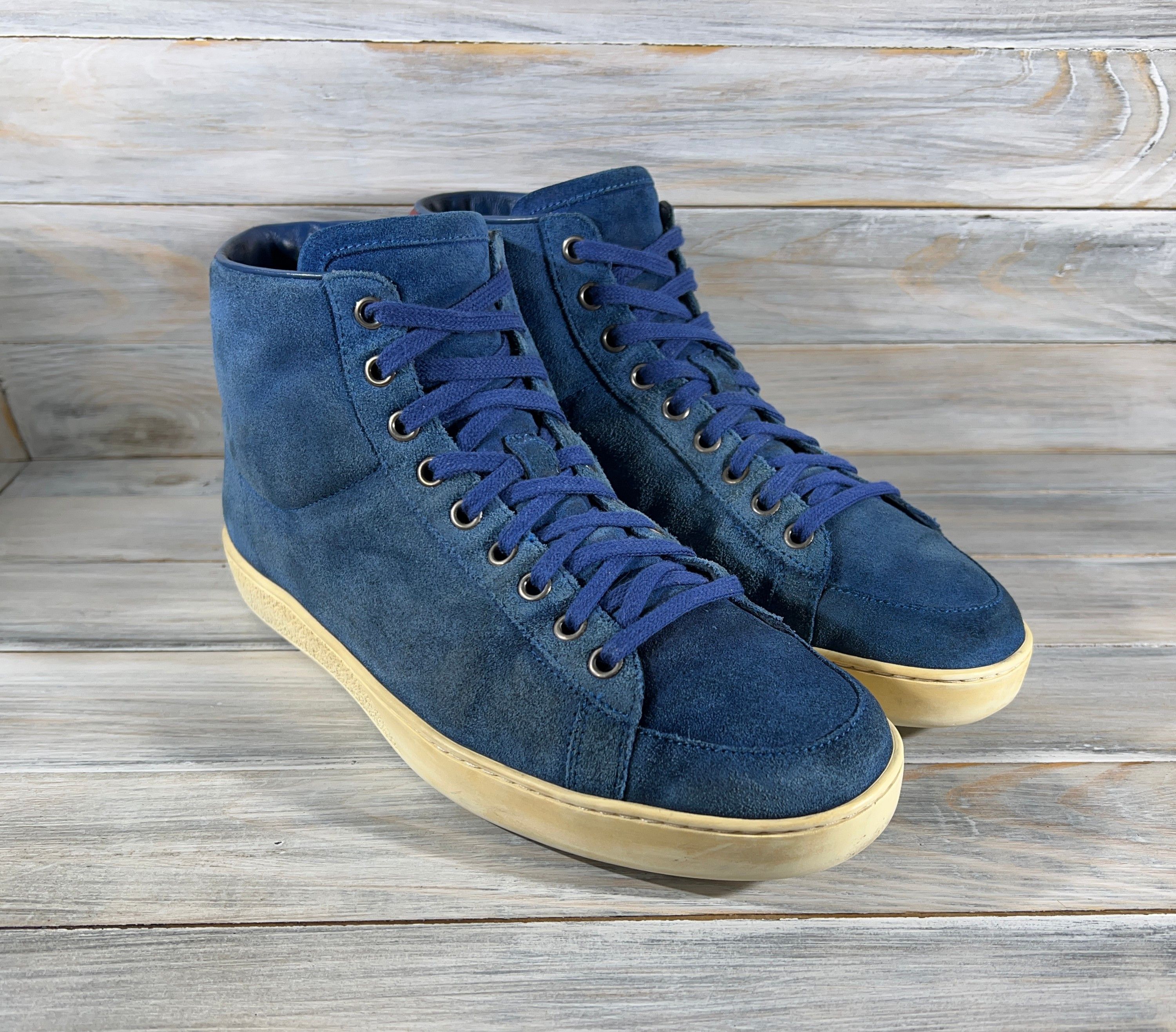 Gucci Gucci Men's Suede Hi Top Sneakers MadeItaly ItalianDesigner Size US 7 / EU 40 - 2 Thumbnail