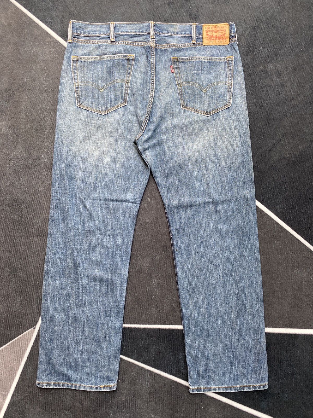 Jean × Levi's × Vintage VINTAGE LEVIS 505 DISTRESSED JEANS -J364 Size US 40 / EU 56 - 2 Thumbnail