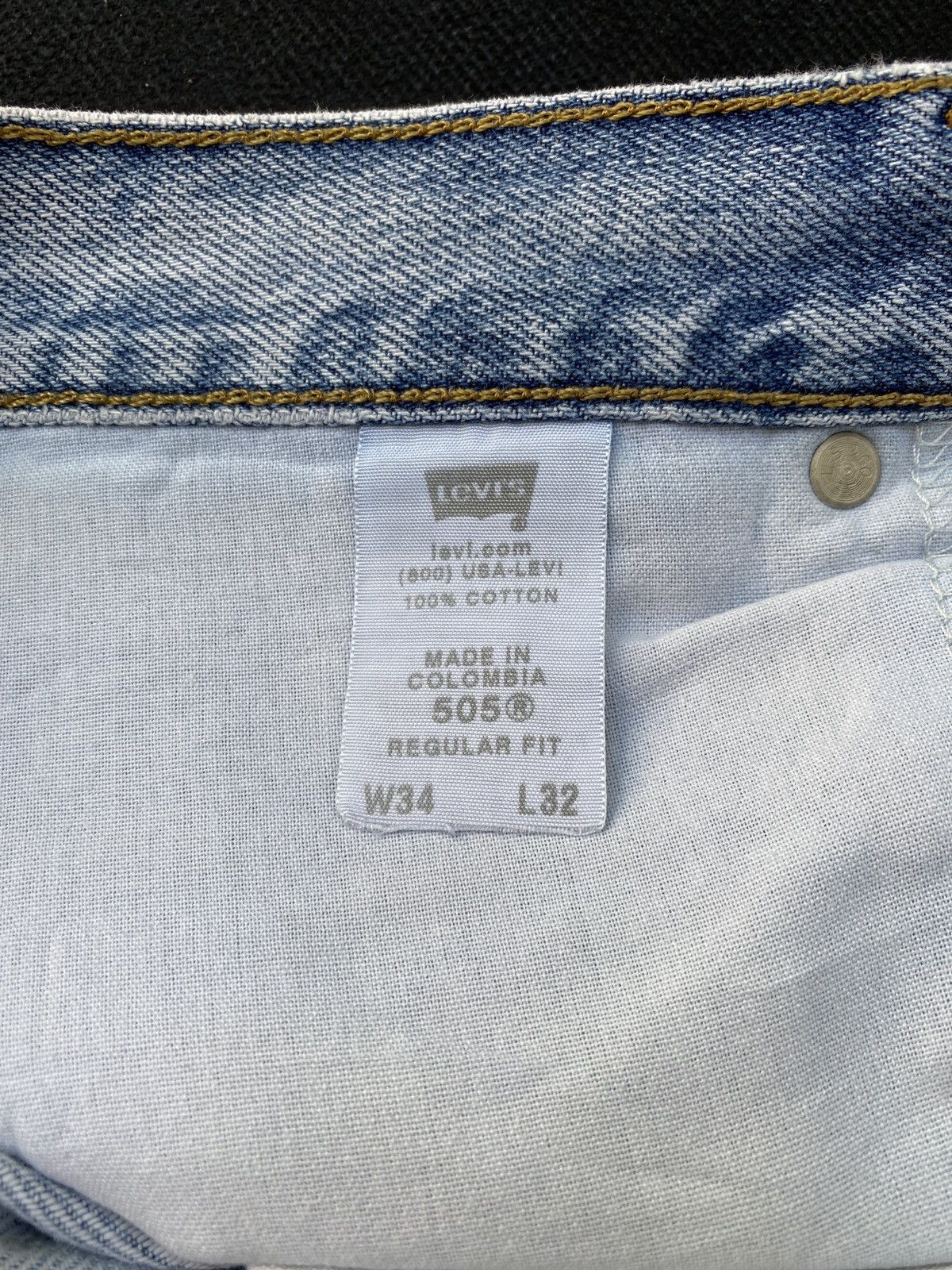 Jean × Levi's × Vintage VINTAGE LEVIS 505 BLUE WASH JEANS-J368 Size US 35 - 5 Thumbnail