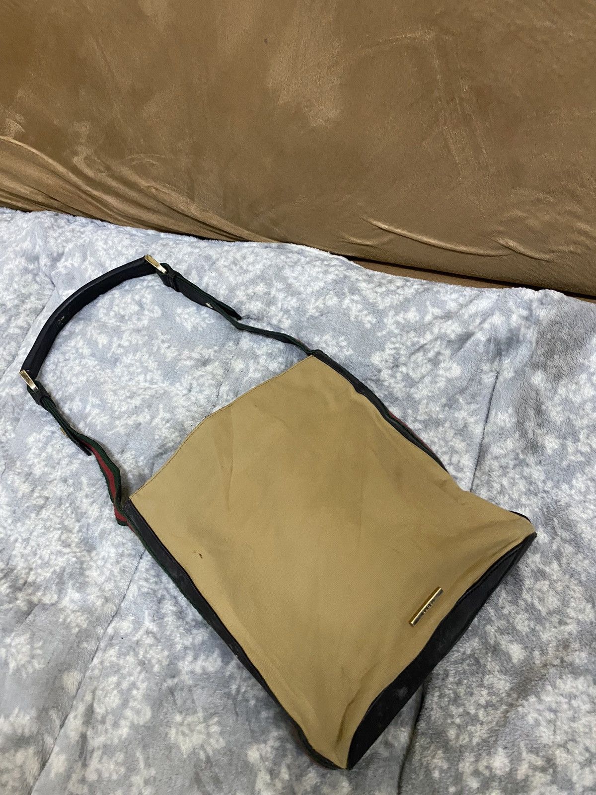 Gucci Authentic Gucci Shoulder Bag Size ONE SIZE - 2 Thumbnail