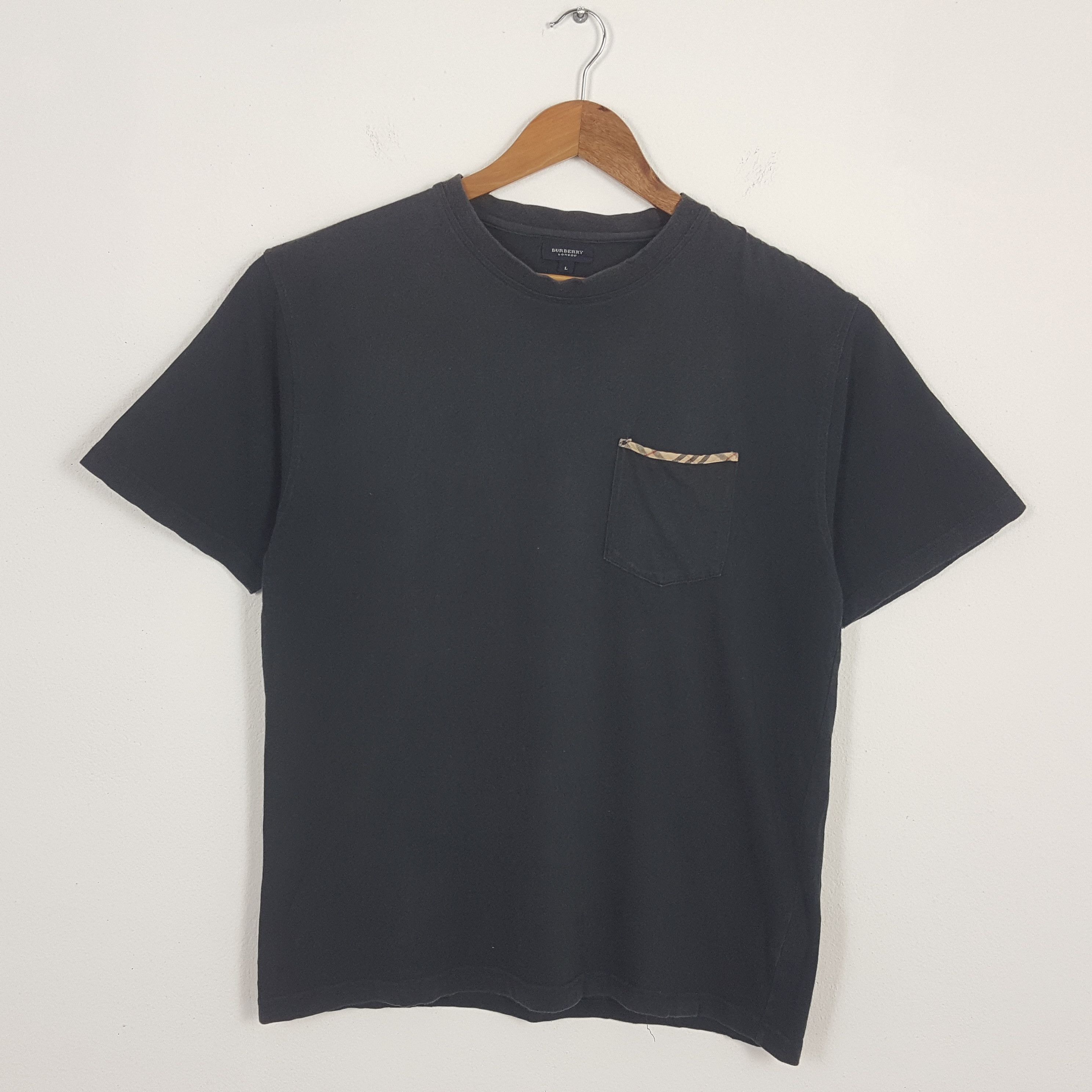 Burberry t shirt grailed best sale