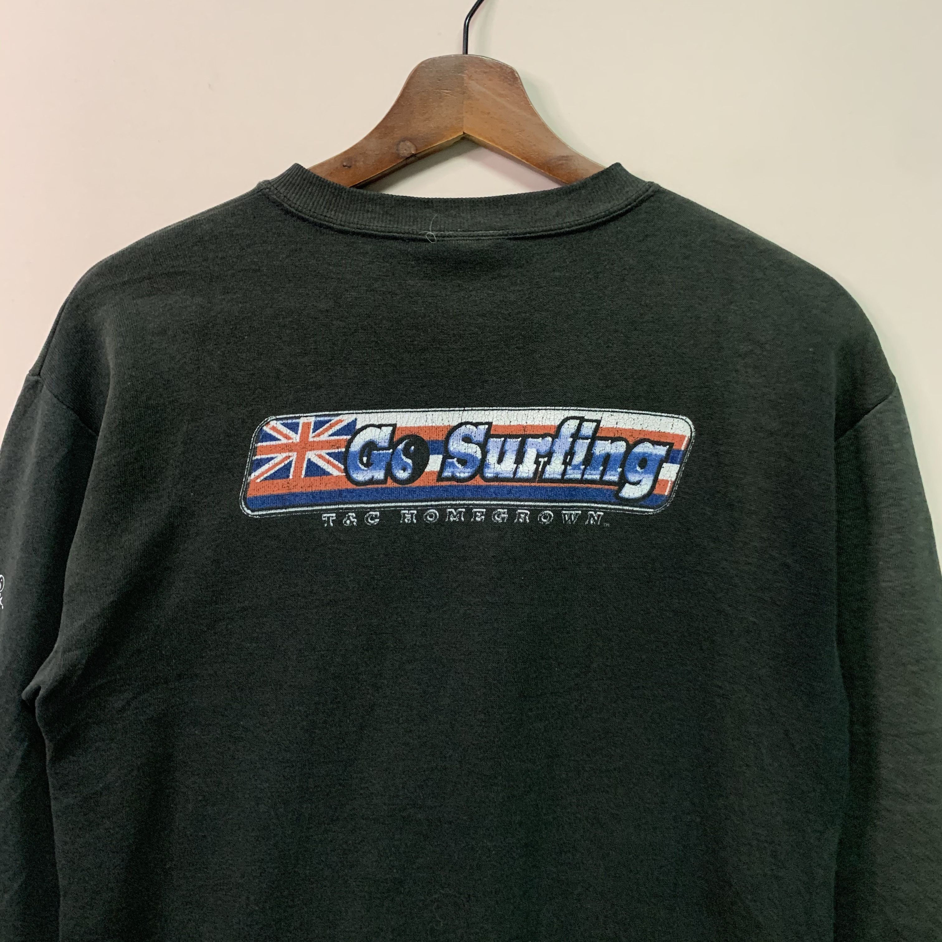 Vintage Vintage T&C Hawaii Surf Design Made In USA Crewneck Sweater Size US XL / EU 56 / 4 - 6 Thumbnail