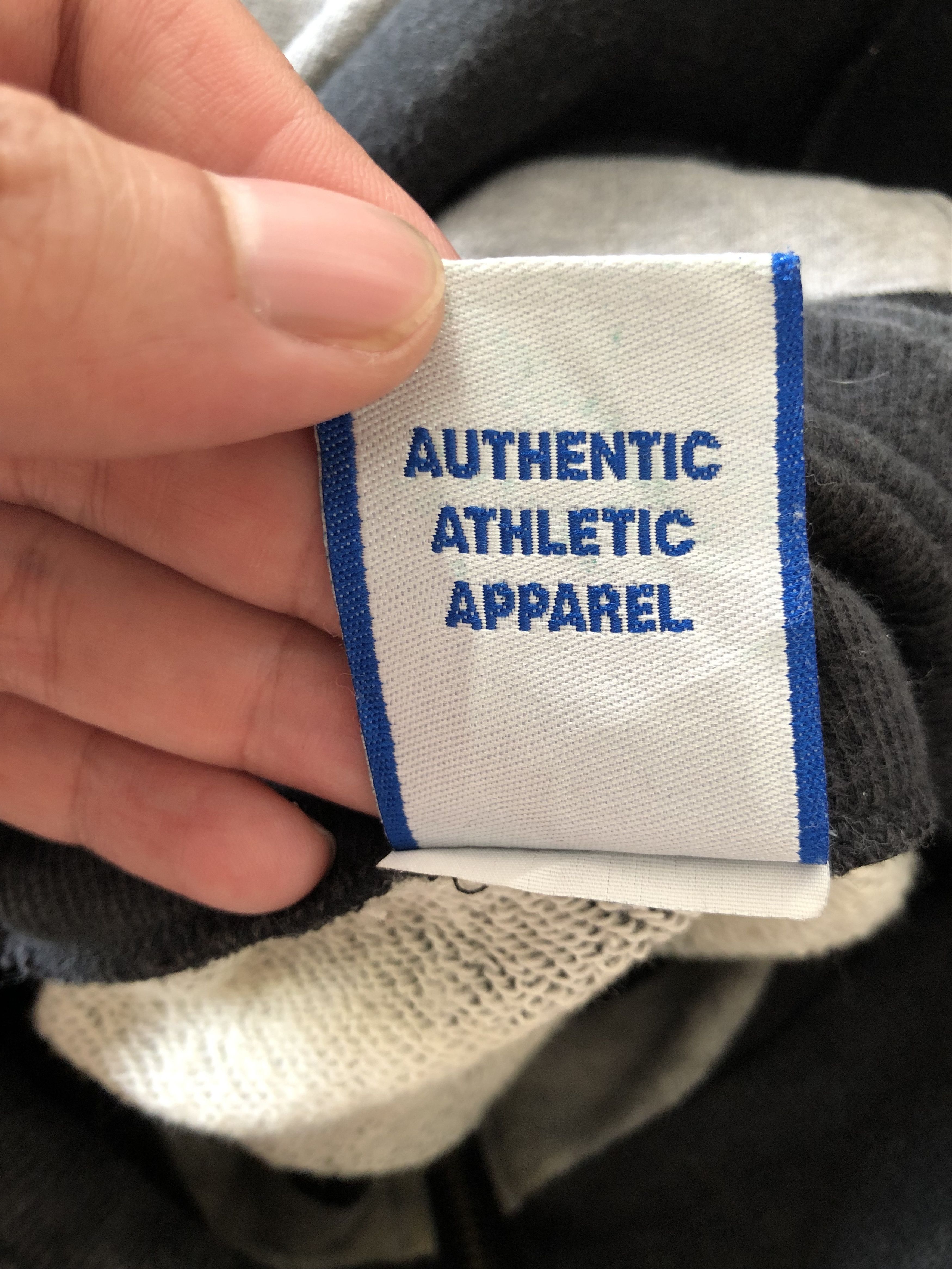 VINTAGE 90’S CHAMPION PRODUCTS JAPAN ZIPPER NECK SWEATSHIRT