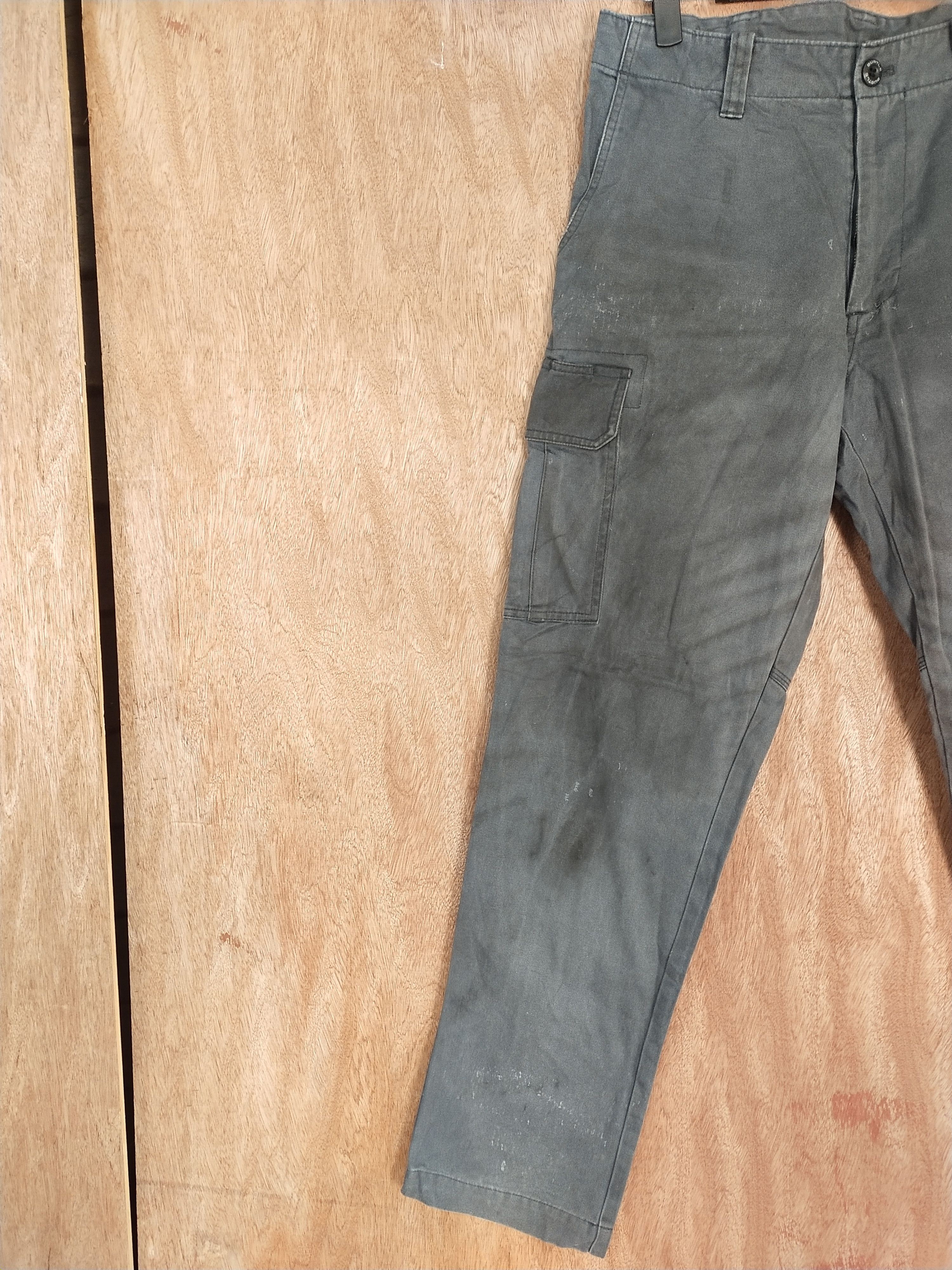 Japanese Brand Burtle gray dirty thrashed multipocket cargo pants #S118 Size US 31 - 5 Thumbnail