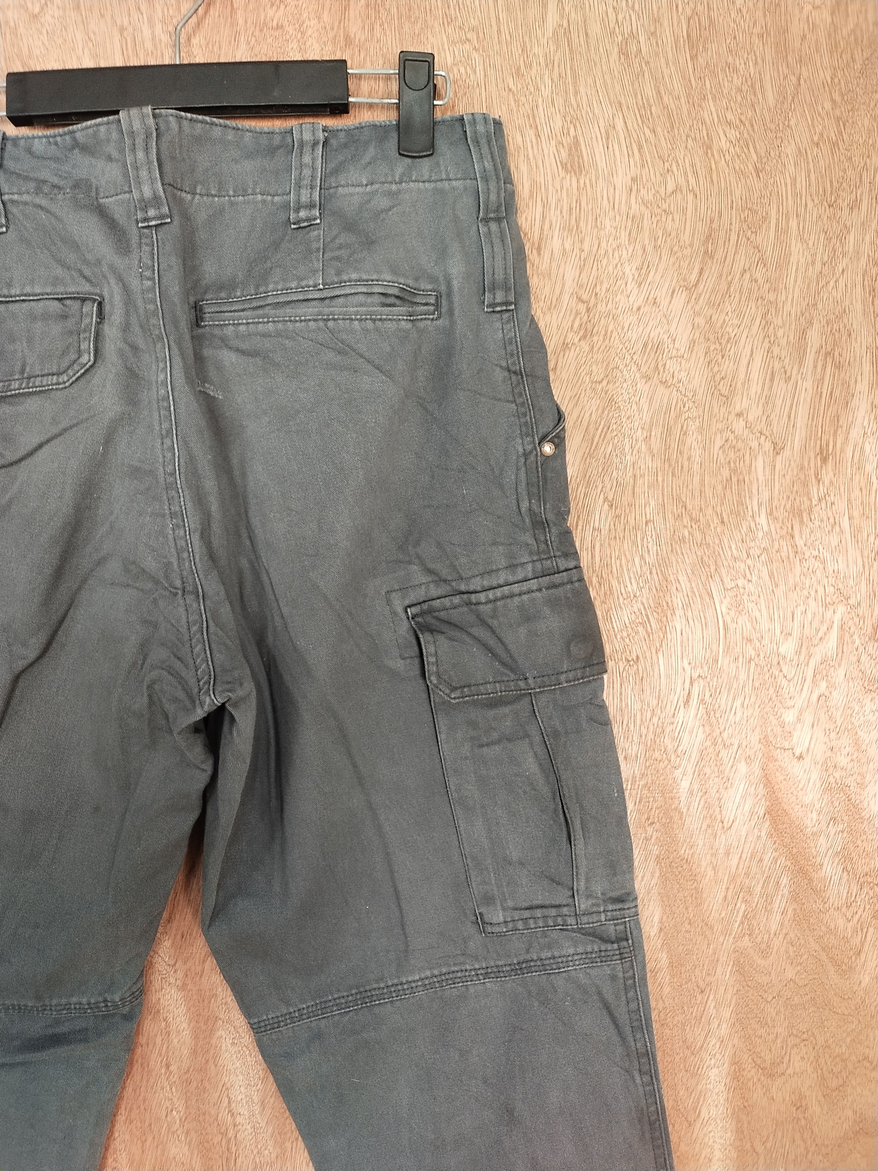Japanese Brand Burtle gray dirty thrashed multipocket cargo pants #S118 Size US 31 - 9 Thumbnail