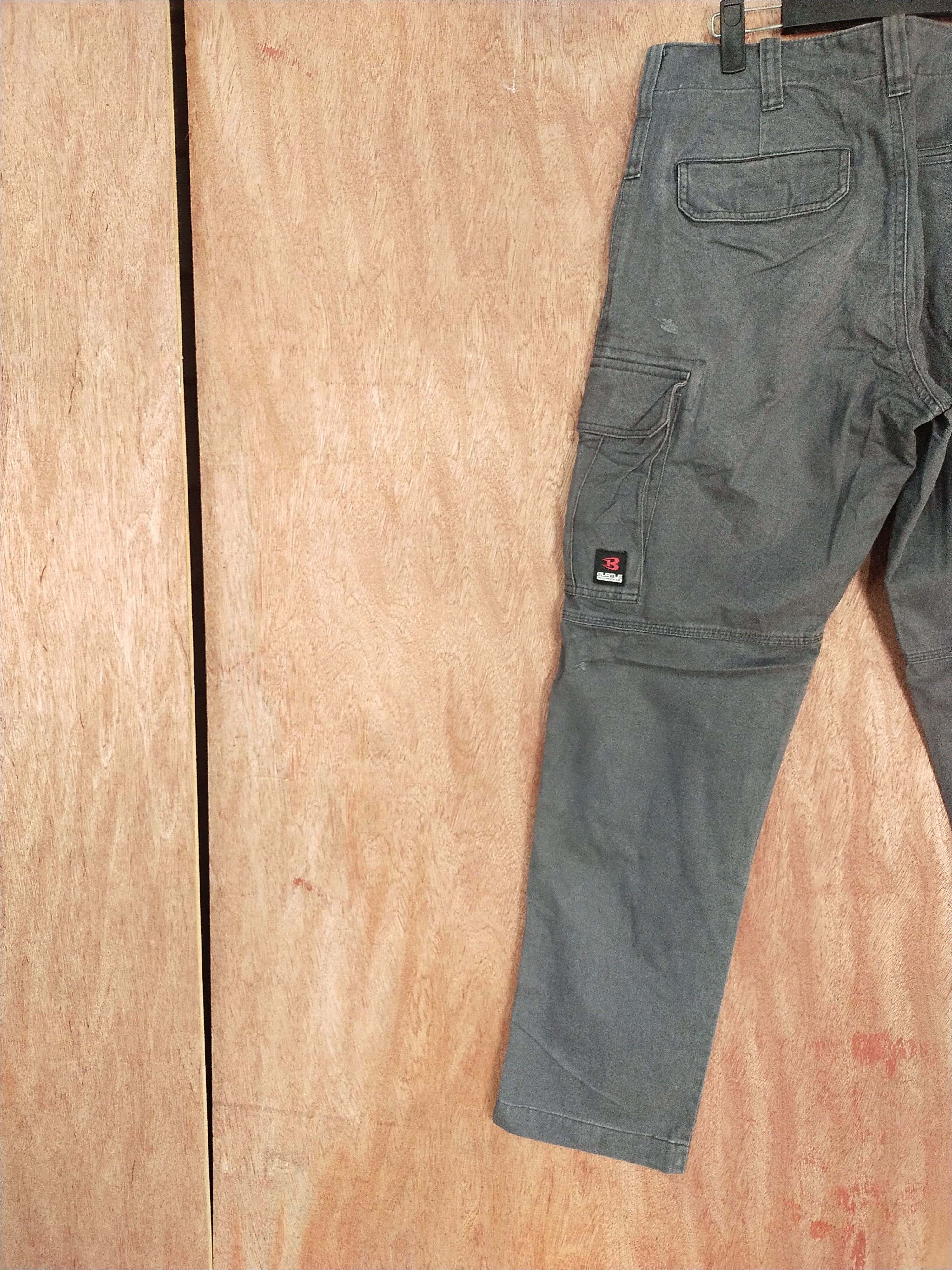 Japanese Brand Burtle gray dirty thrashed multipocket cargo pants #S118 Size US 31 - 10 Thumbnail
