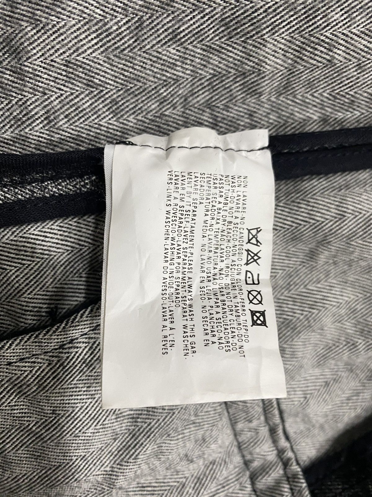 Emporio Armani EMPORIO ARMANI CASUAL JACKET MADE IN ITALY Size US M / EU 48-50 / 2 - 6 Thumbnail