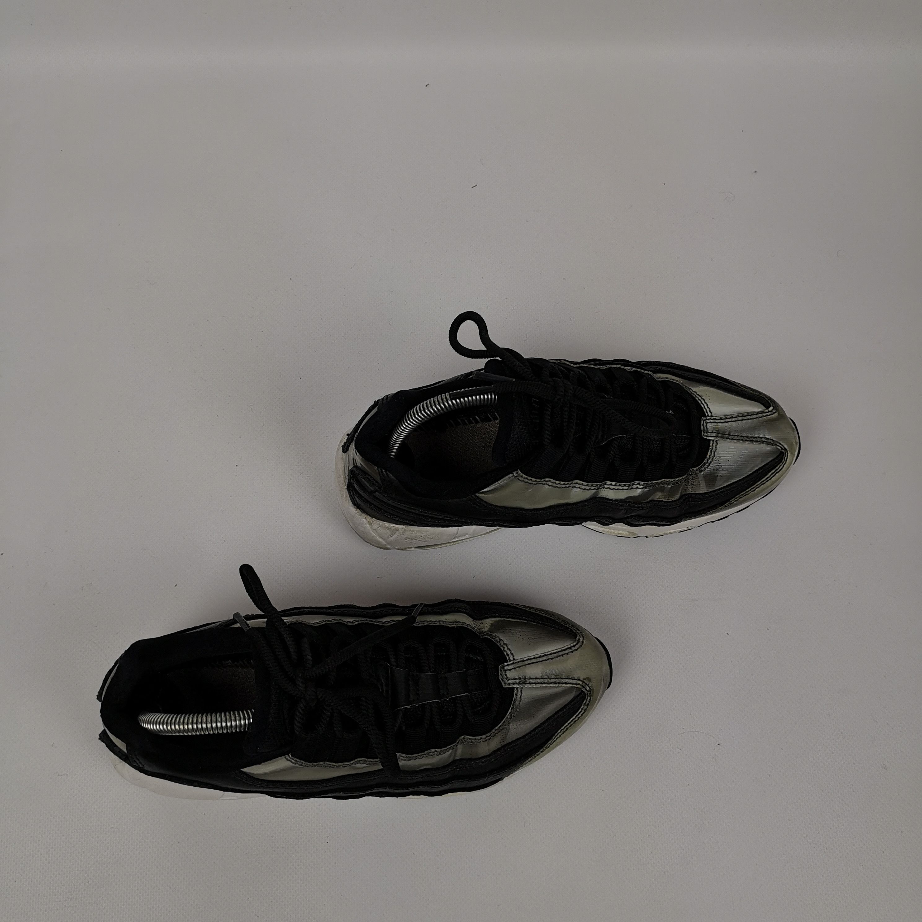 Nike Nike Air Max 95 wmns Se Black Anthracite-White Size US 6.5 / IT 36.5 - 2 Thumbnail