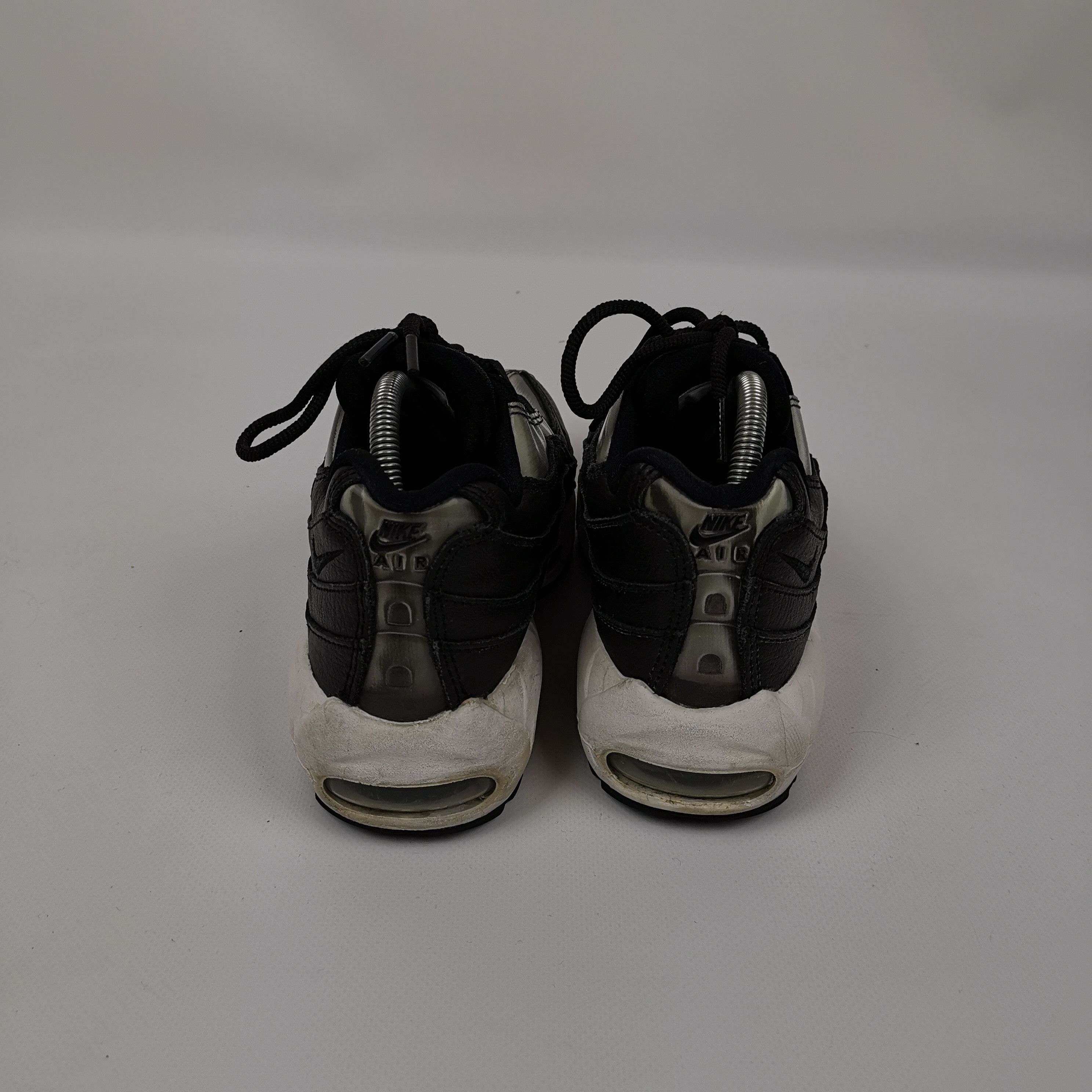 Nike Nike Air Max 95 wmns Se Black Anthracite-White Size US 6.5 / IT 36.5 - 4 Thumbnail