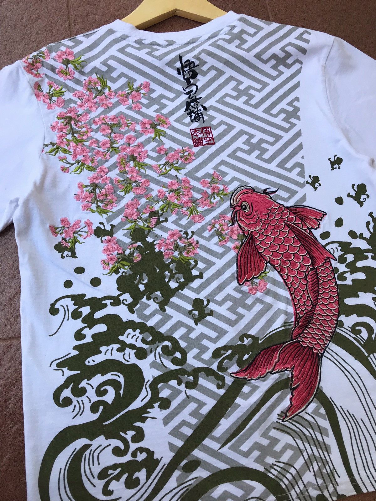 Japanese Brand Go-Coo Monkey Made Embroidery Sukajan Tee Size US M / EU 48-50 / 2 - 2 Thumbnail
