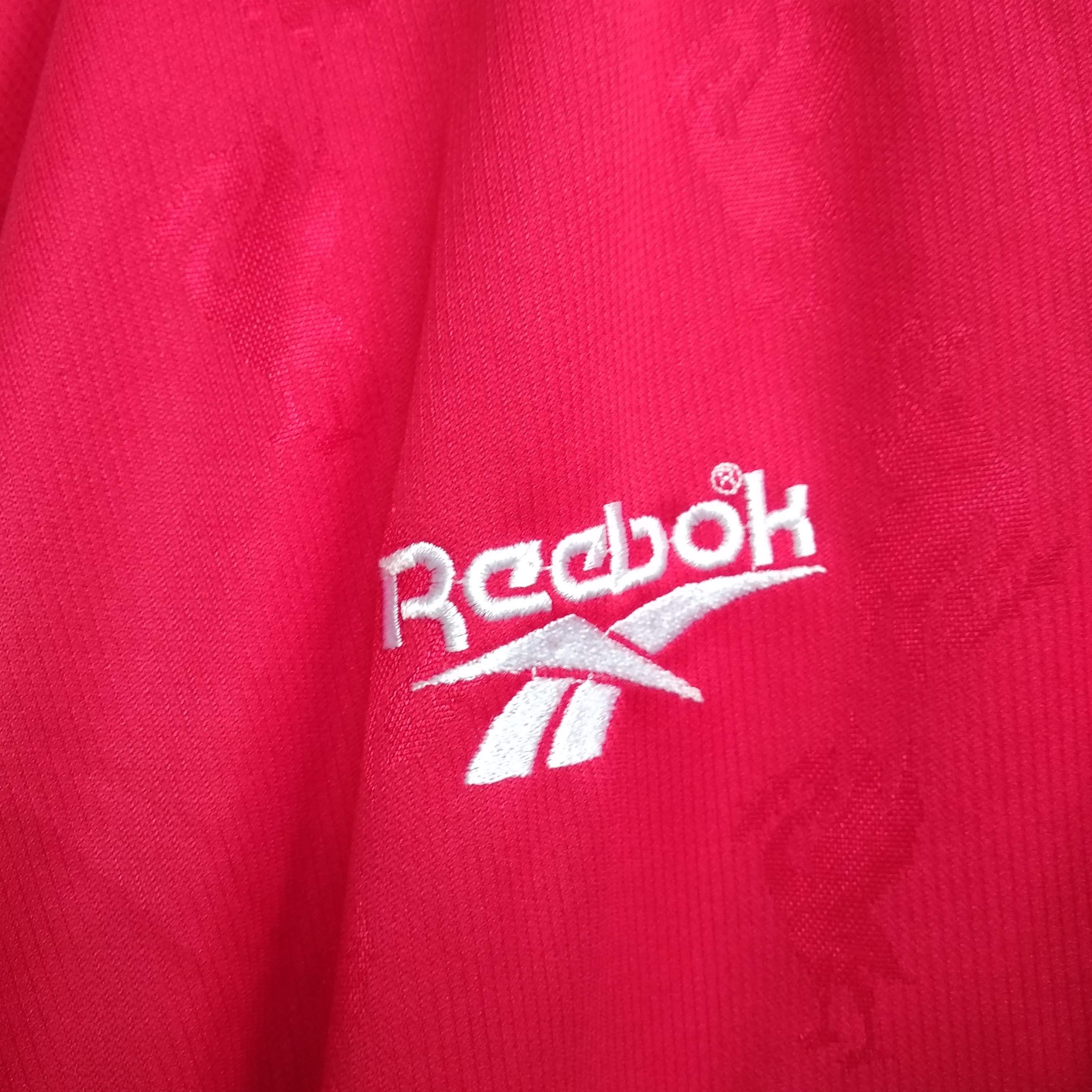 Vintage Vintage 90's Jersey Liverpool home 96'-98 Size US XL / EU 56 / 4 - 5 Thumbnail