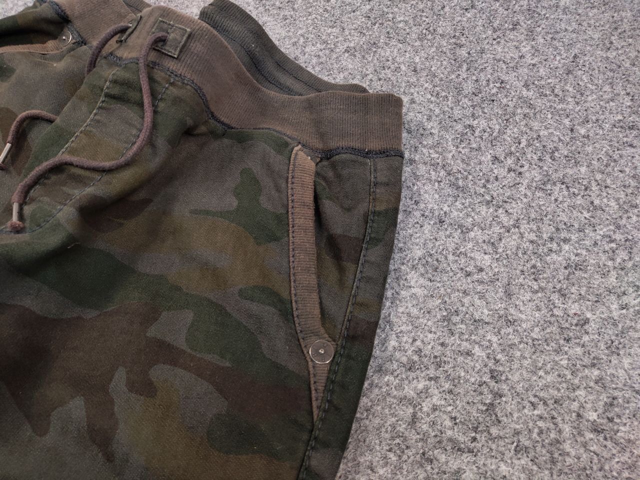 True Religion True Religion Vintage 90's Camo Logo Cotton Casual Shorts Size US 34 / EU 50 - 5 Thumbnail