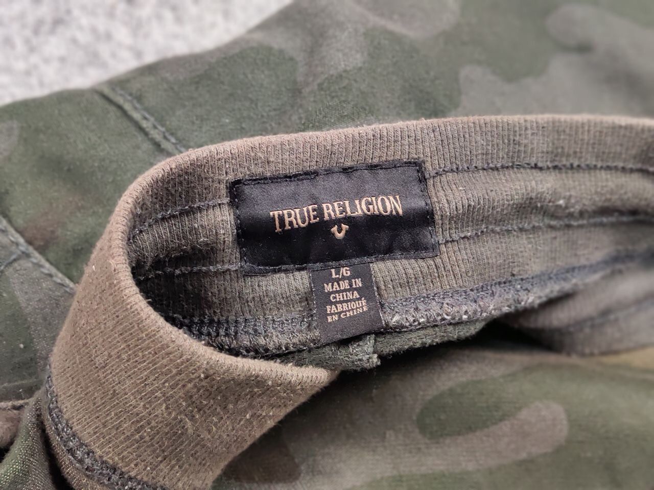 True Religion True Religion Vintage 90's Camo Logo Cotton Casual Shorts Size US 34 / EU 50 - 17 Thumbnail