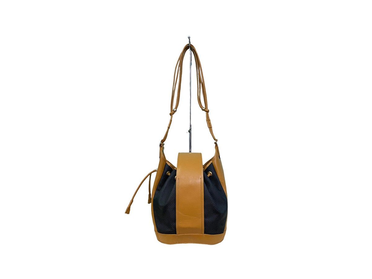 Yves Saint Laurent AUTHENTIC VINTAGE YVES SAINT LAURENT BUCKET BAG Size ONE SIZE - 3 Thumbnail