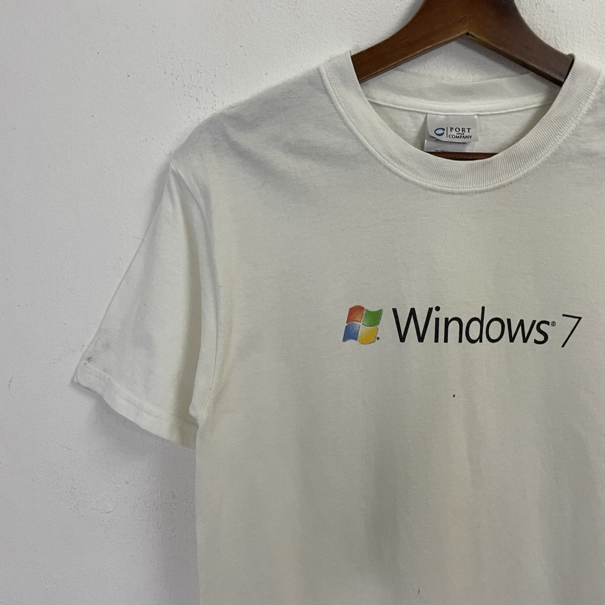Microsoft Vintage Window 7 Big Logo Tee Size US S / EU 44-46 / 1 - 4 Thumbnail
