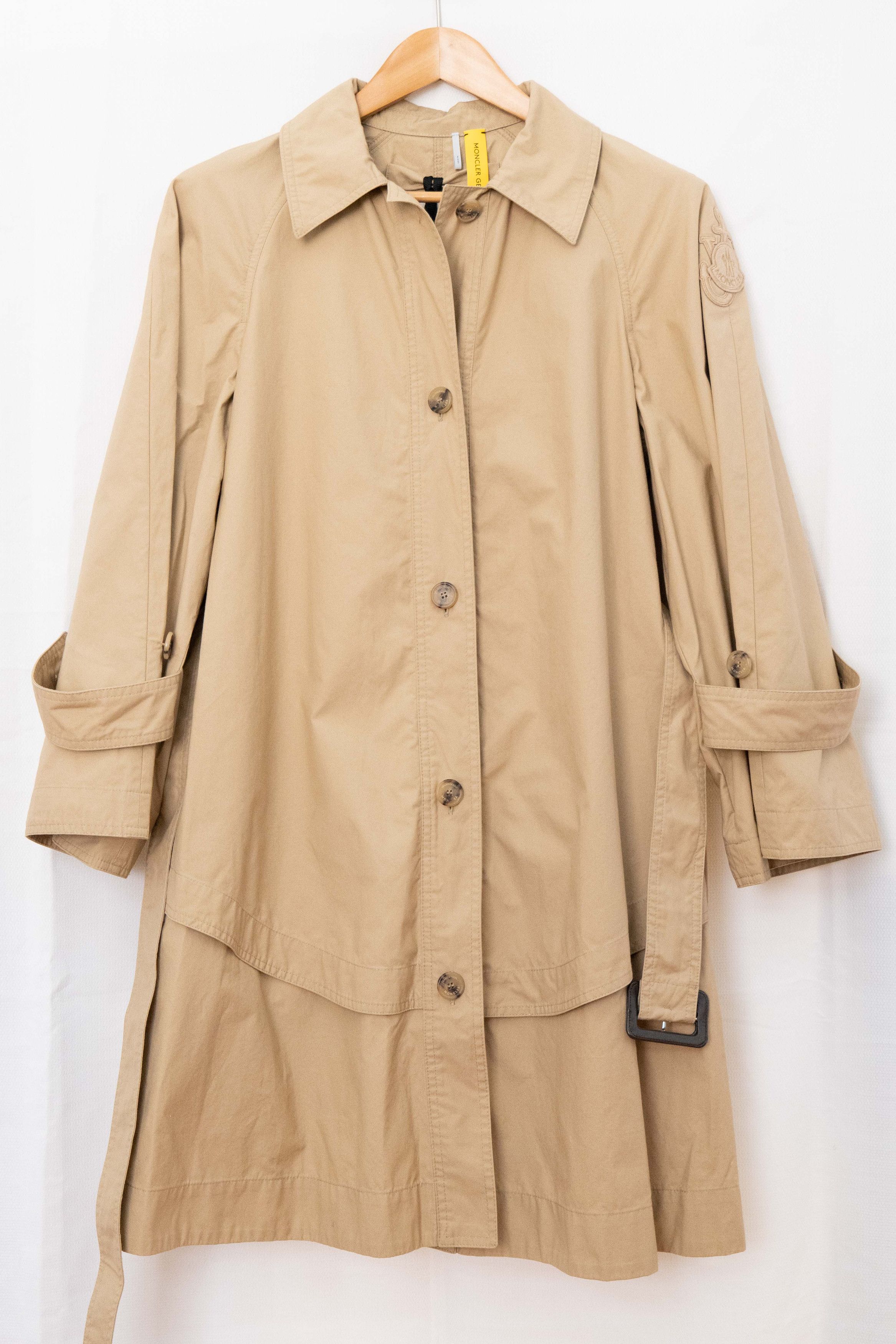 image of J W Anderson x Moncler Dungeness Coat in Beige, Men's (Size XS)