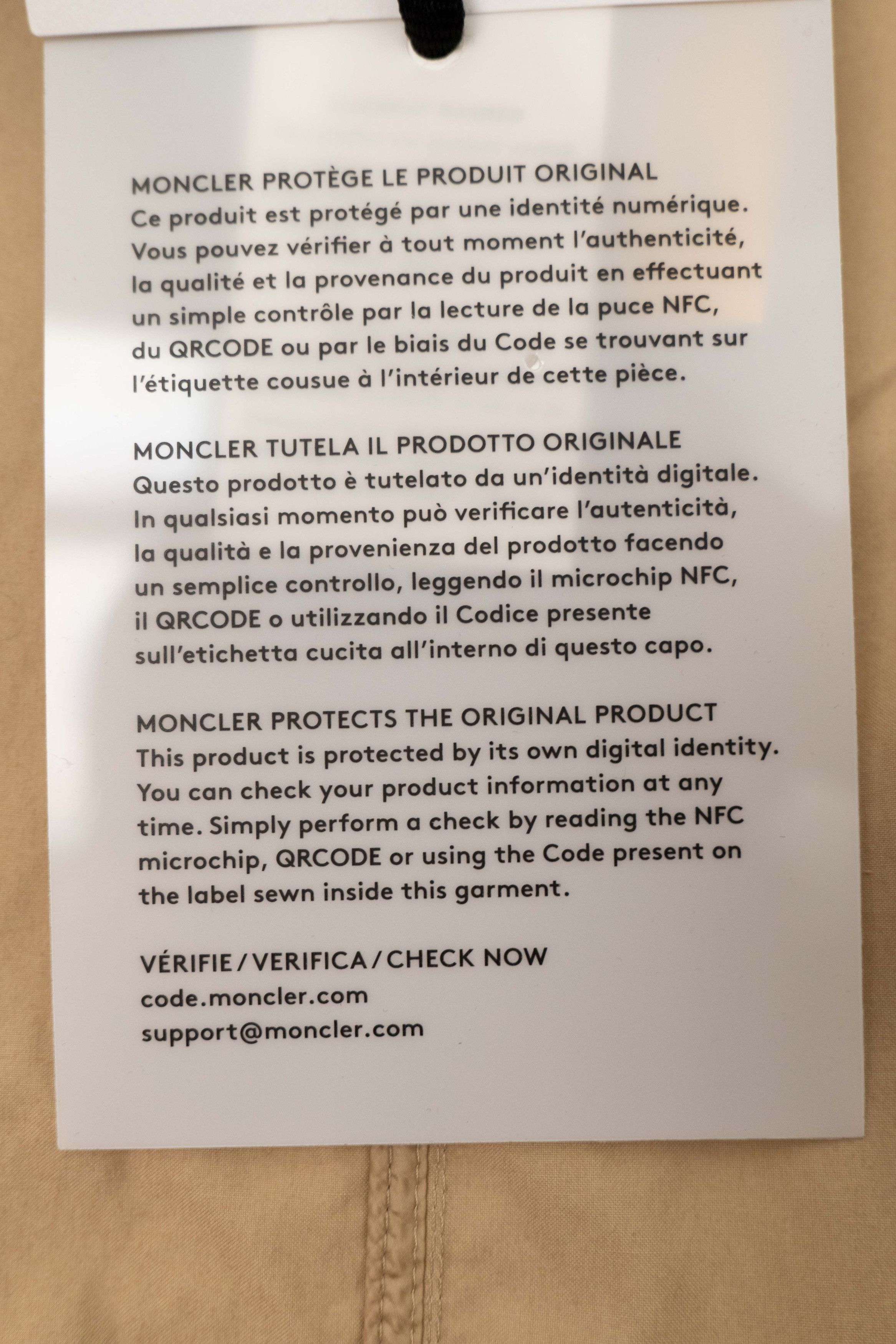 JW Anderson × Moncler Dungeness coat Size US XS / EU 42 / 0 - 10 Thumbnail