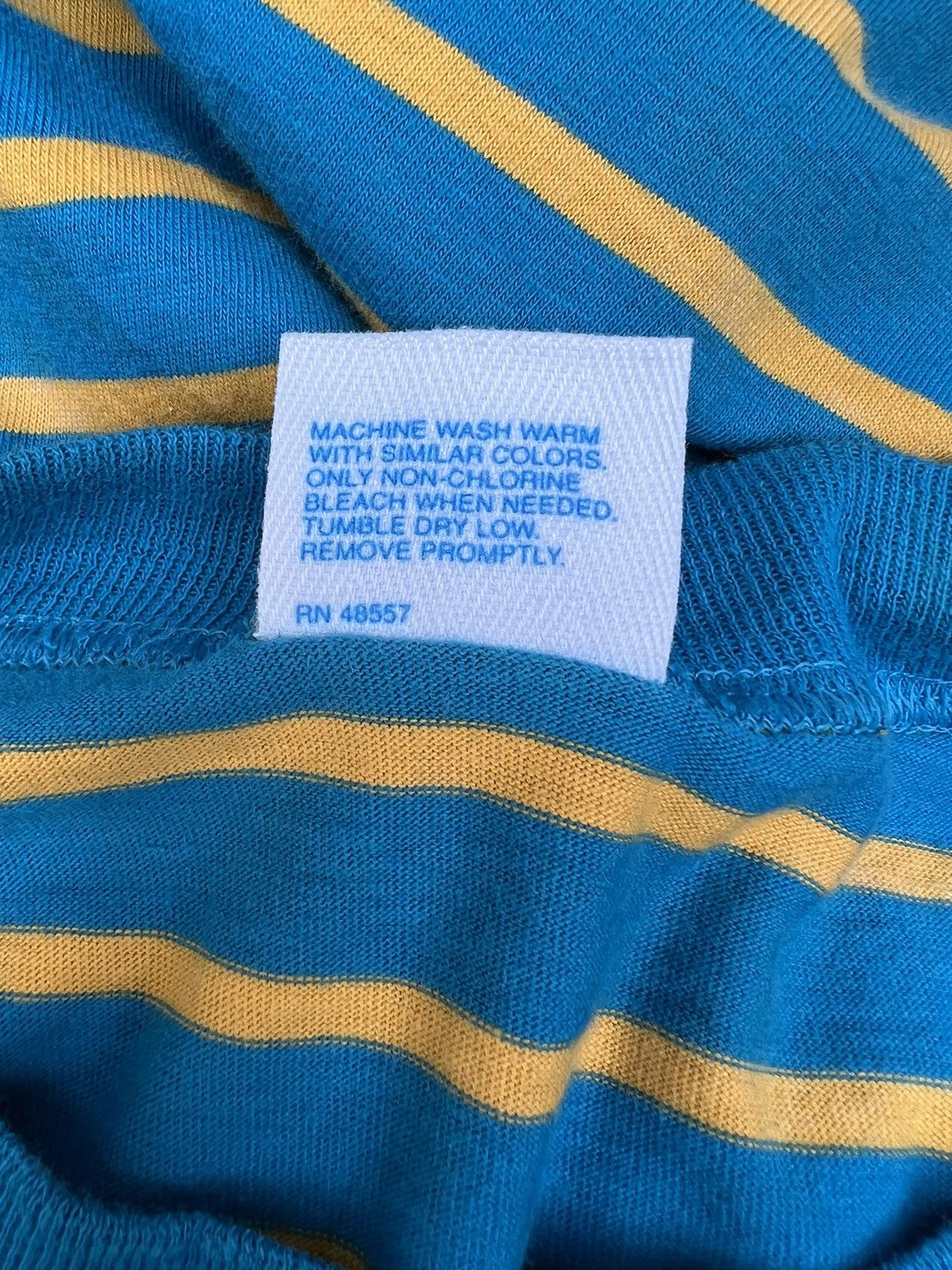 Vintage Vintage 90s Cheetah Mervyns Striped tee Grunge Skate Surf Size US L / EU 52-54 / 3 - 10 Thumbnail